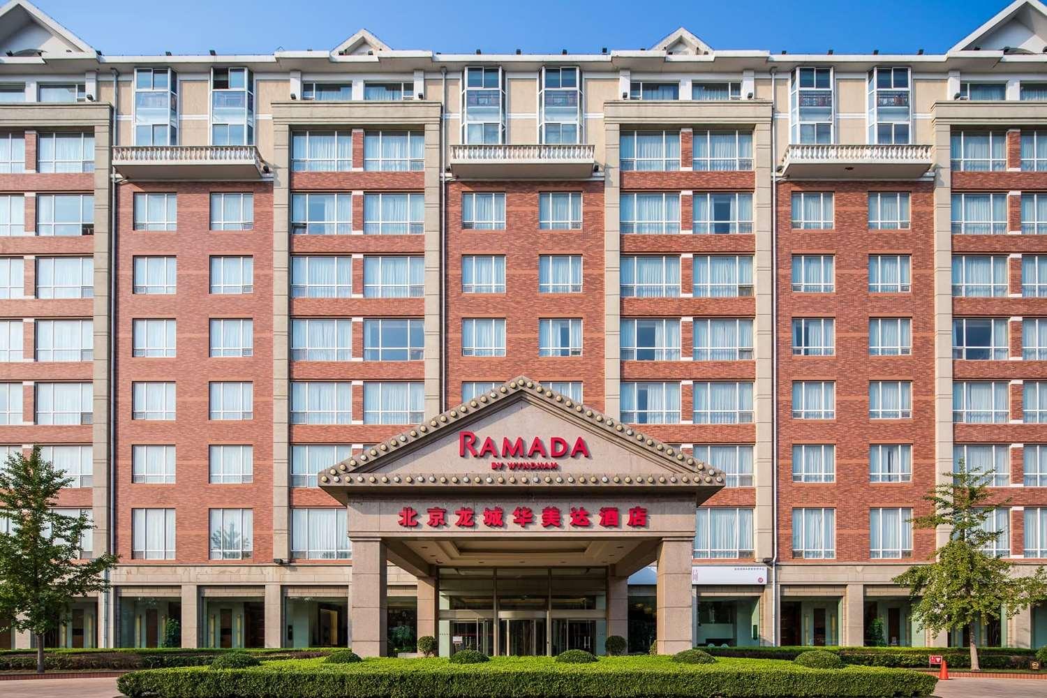 Vista Exterior Ramada Beijing North