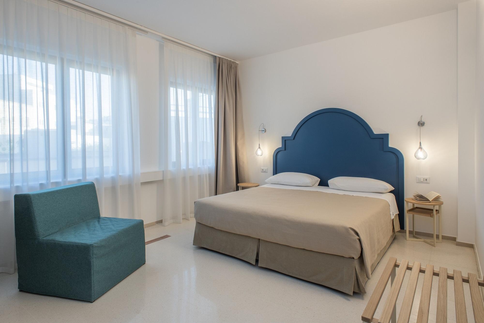Variados (as) Hotel Albània
