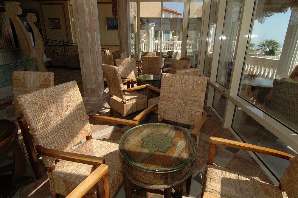 Comodidades del Alojamiento Royal Bay Hotel – All Inclusive