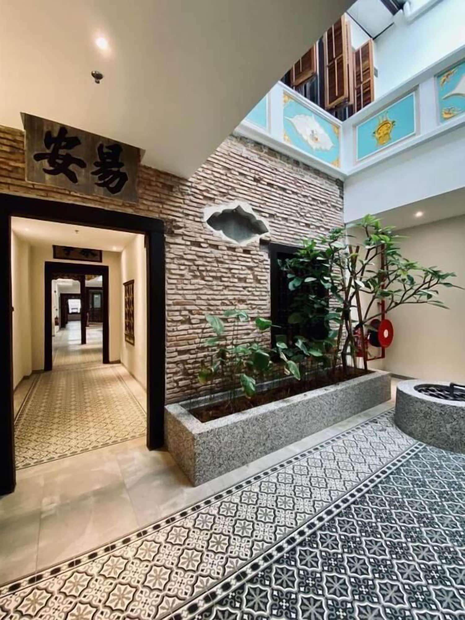 Varios Baba House Melaka