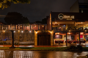 Actividad - Cena y espectáculo en el Hoplon Club