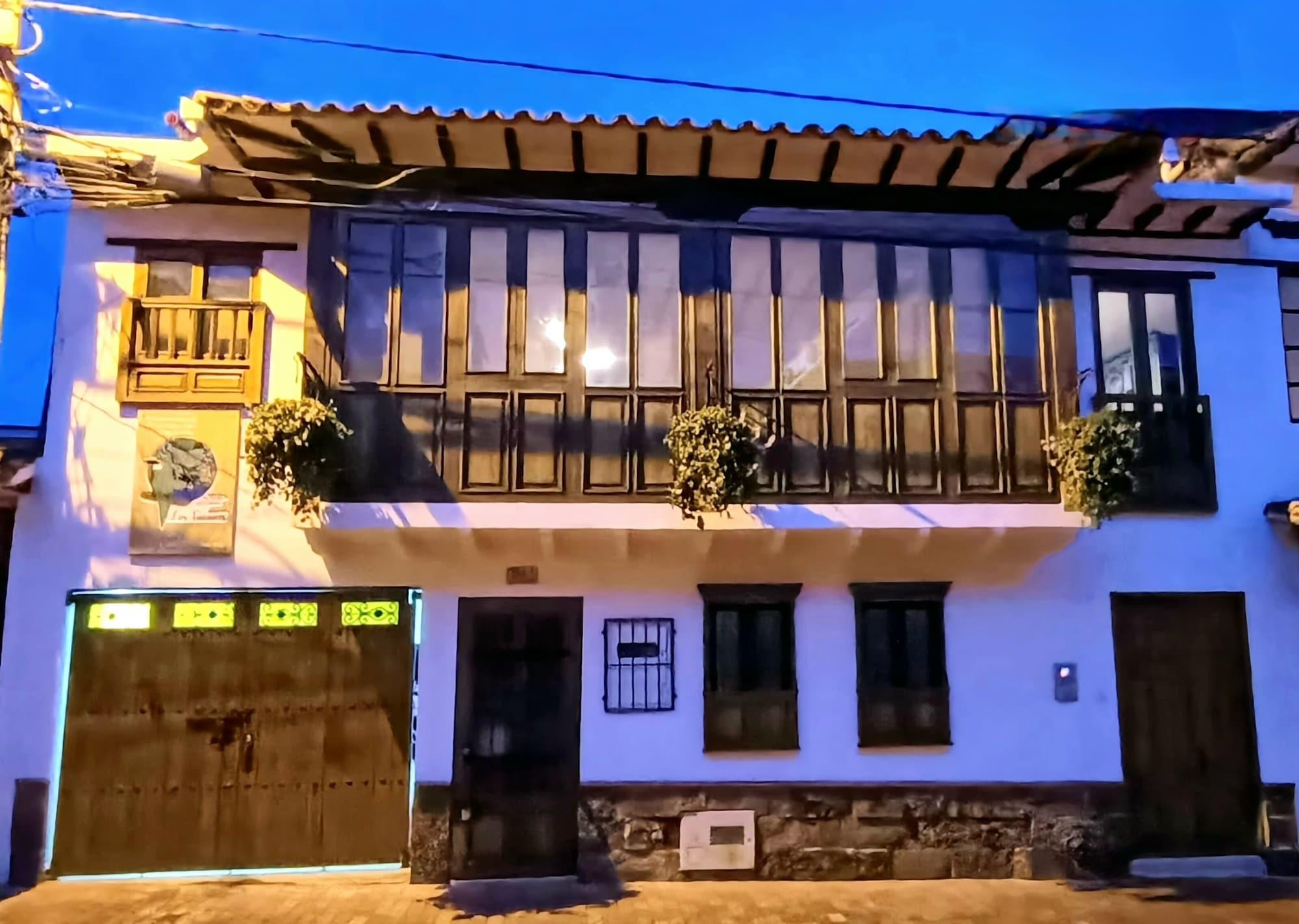Vista Exterior Aparta Hotel Los Tucanes