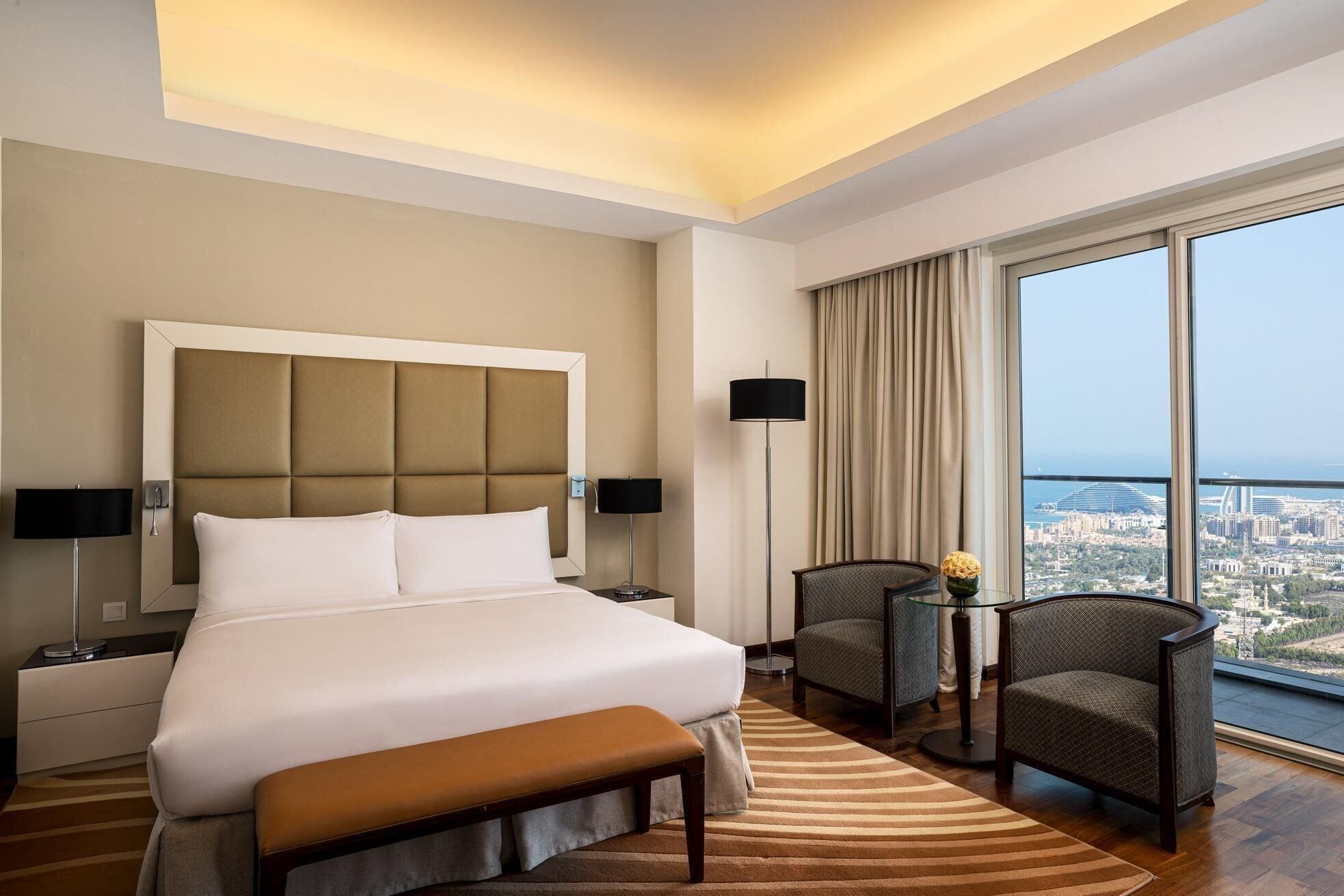Habitación La Suite Dubai Hotel & Apartments