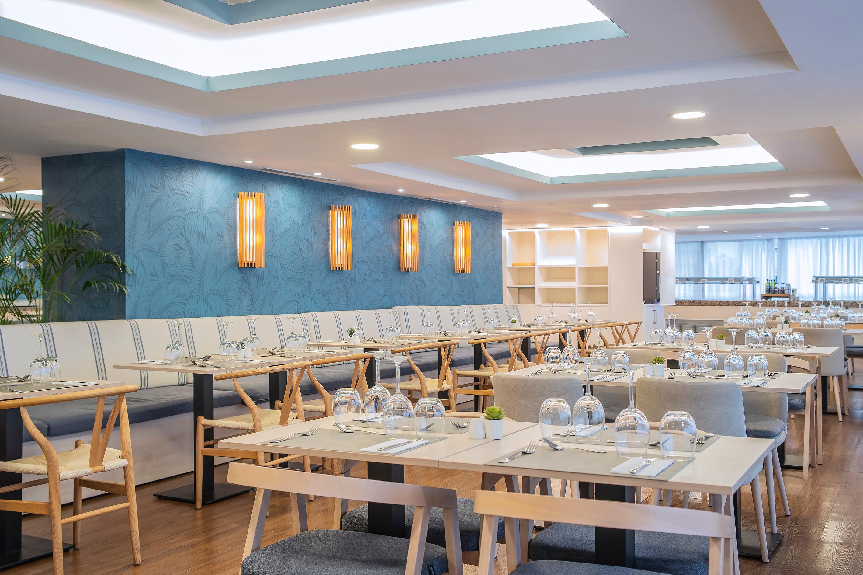 Restaurant Hotel Costa Málaga (Adults Recommended) by Pierre & Vacances