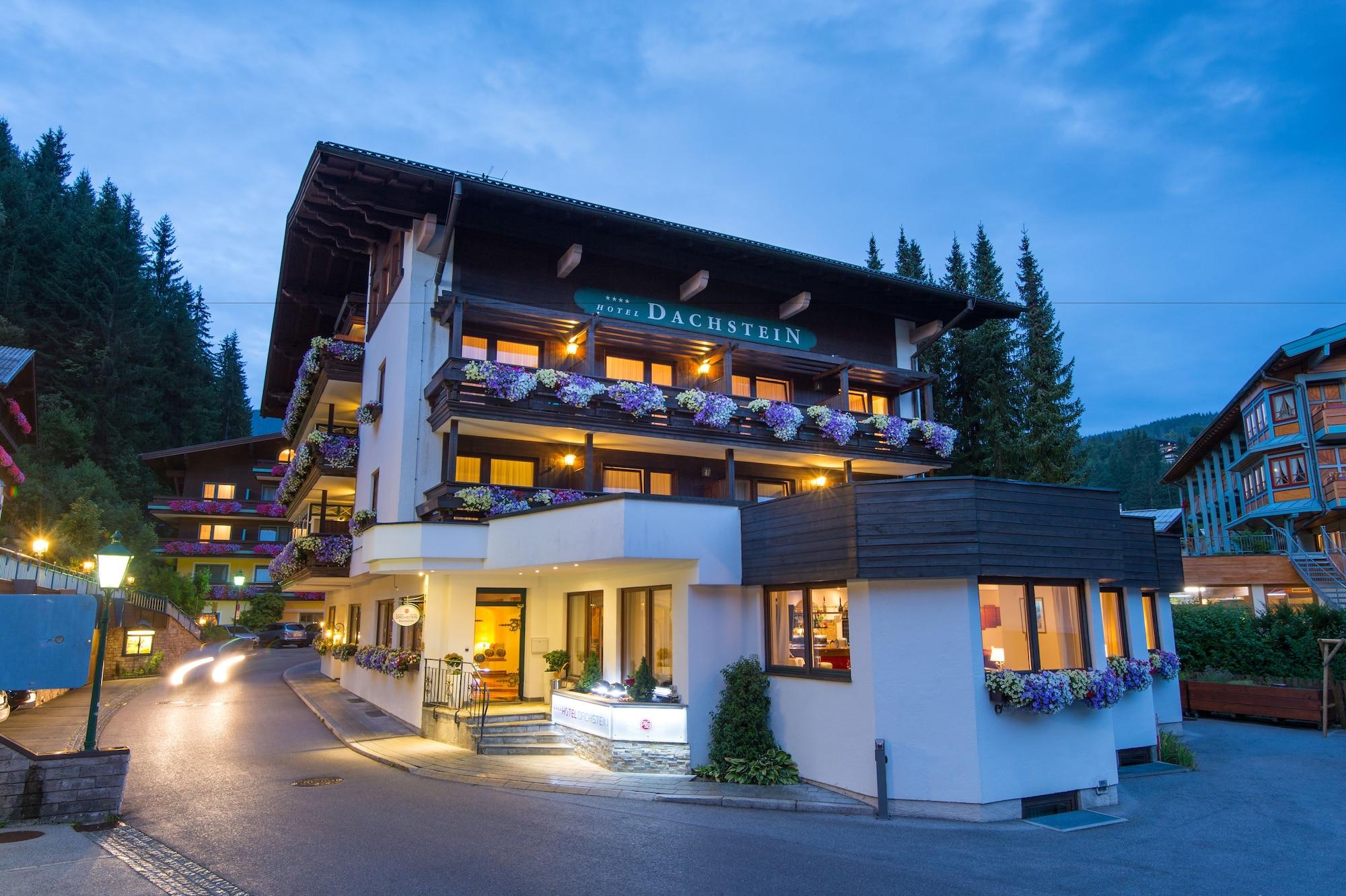Vista Exterior Hotel Dachstein