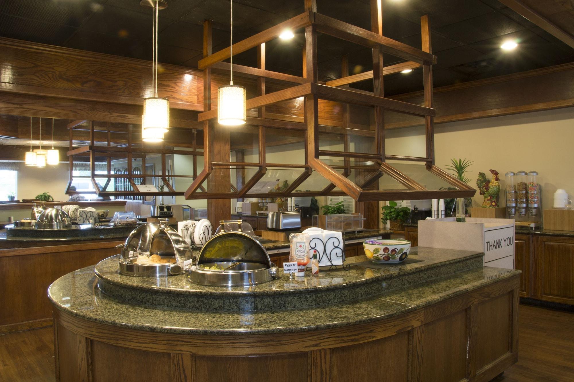 Restaurant Lamplighter Inn & Suites - North