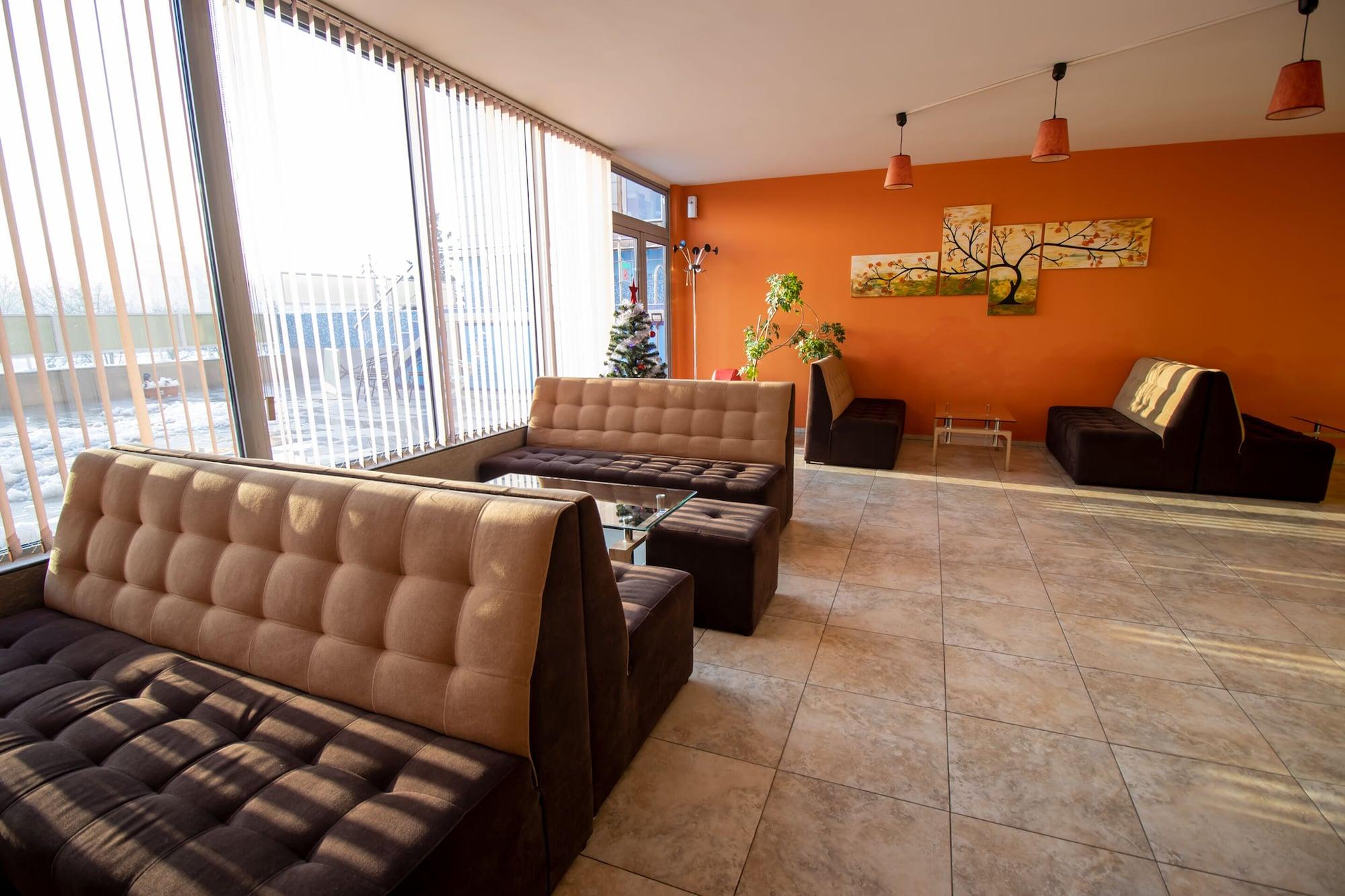 Vista Lobby ATM Centre Hotel