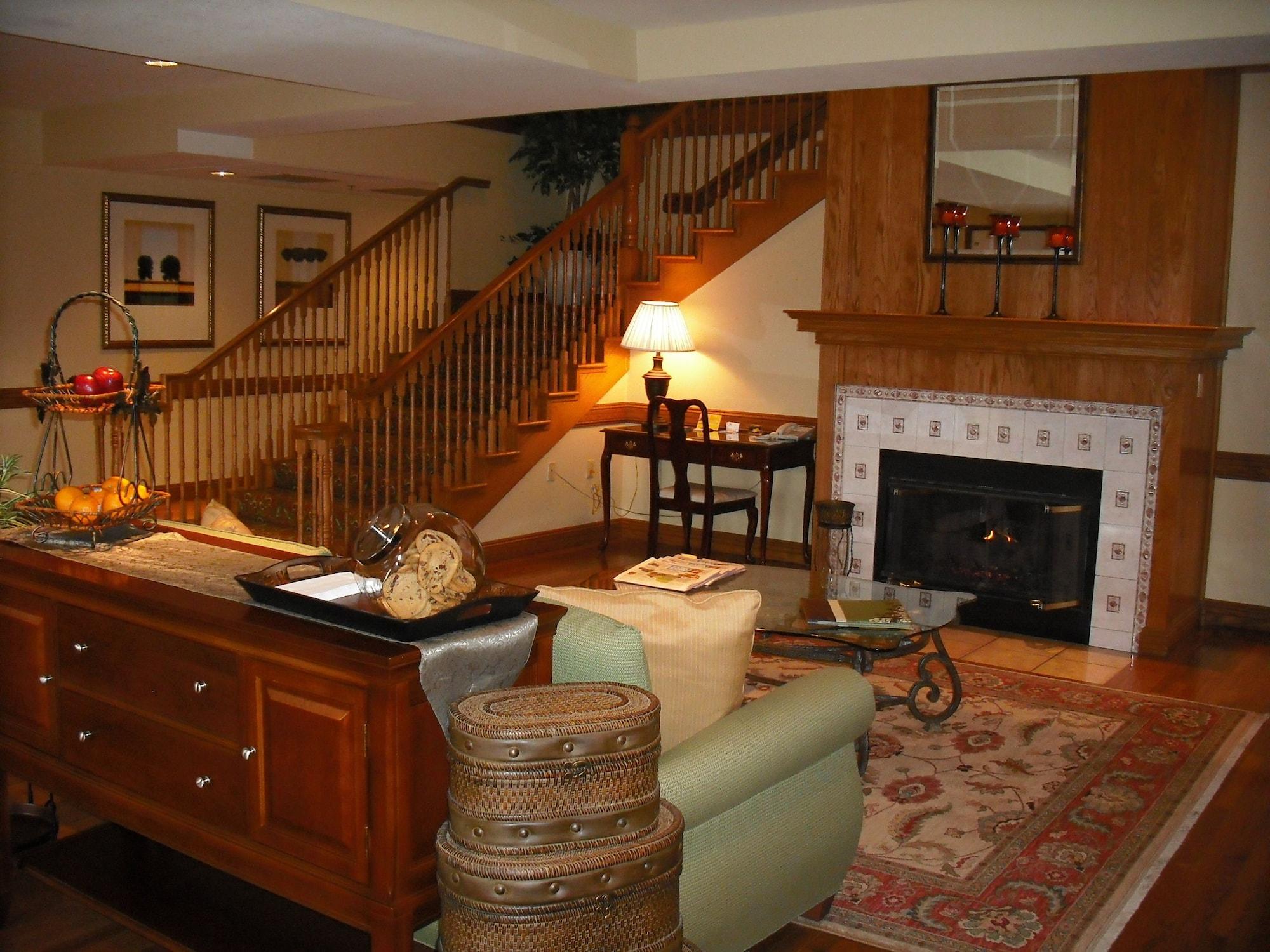 Vista Lobby Country Inn & Suites by Radisson, Greeley, CO