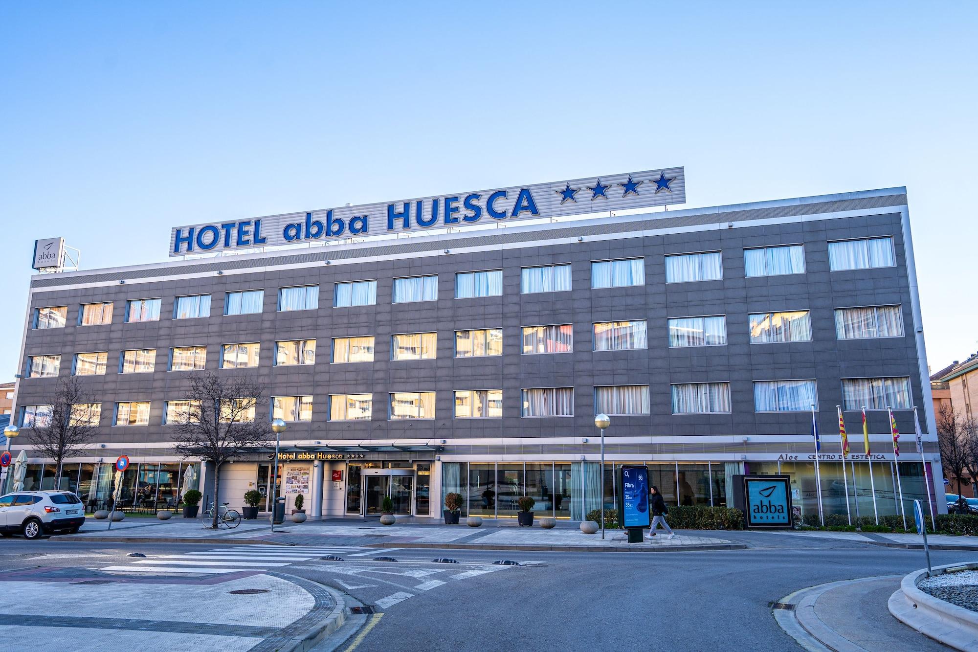 Vista Exterior Abba Huesca