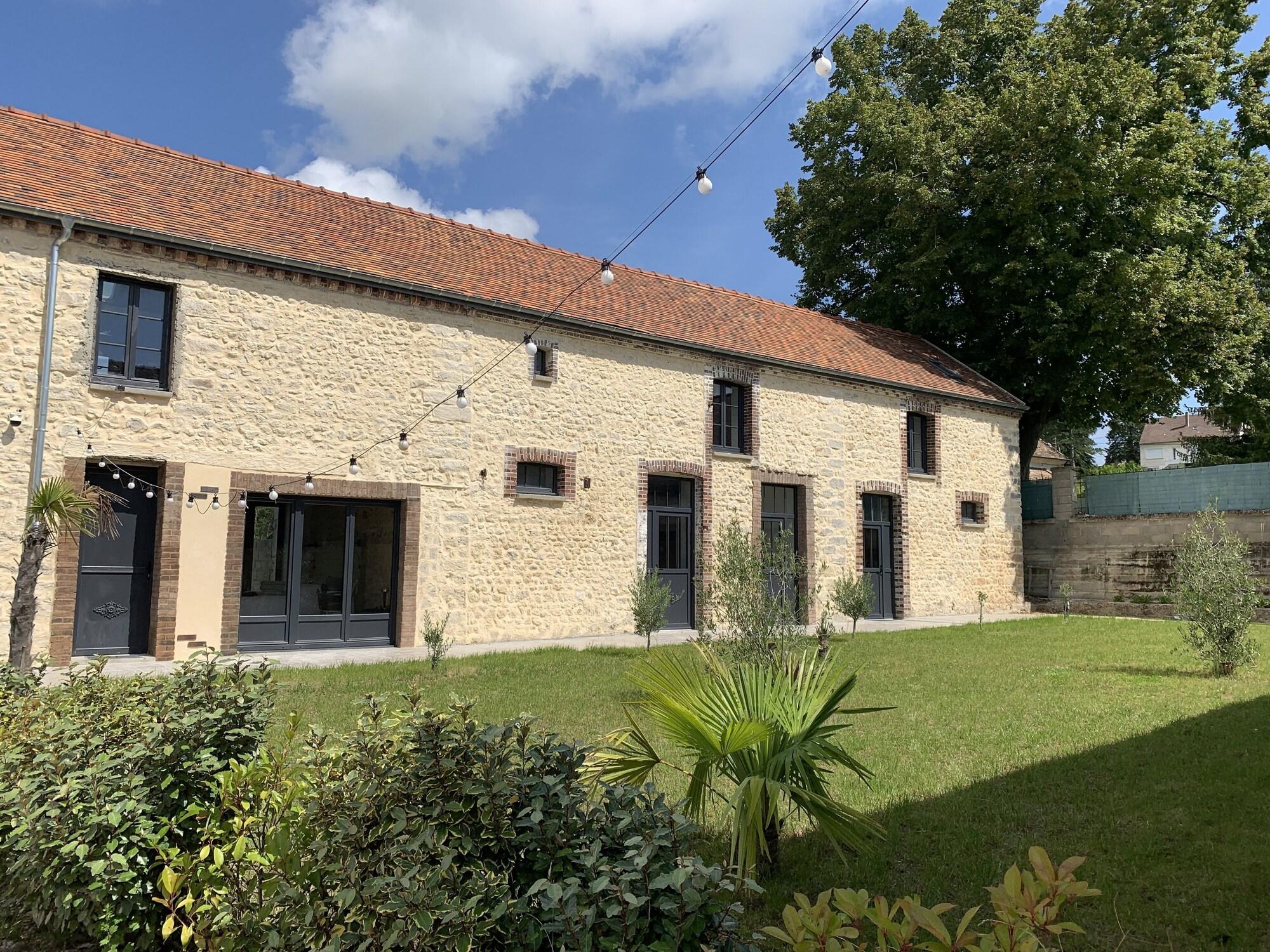 Varios Le Clos des Lys