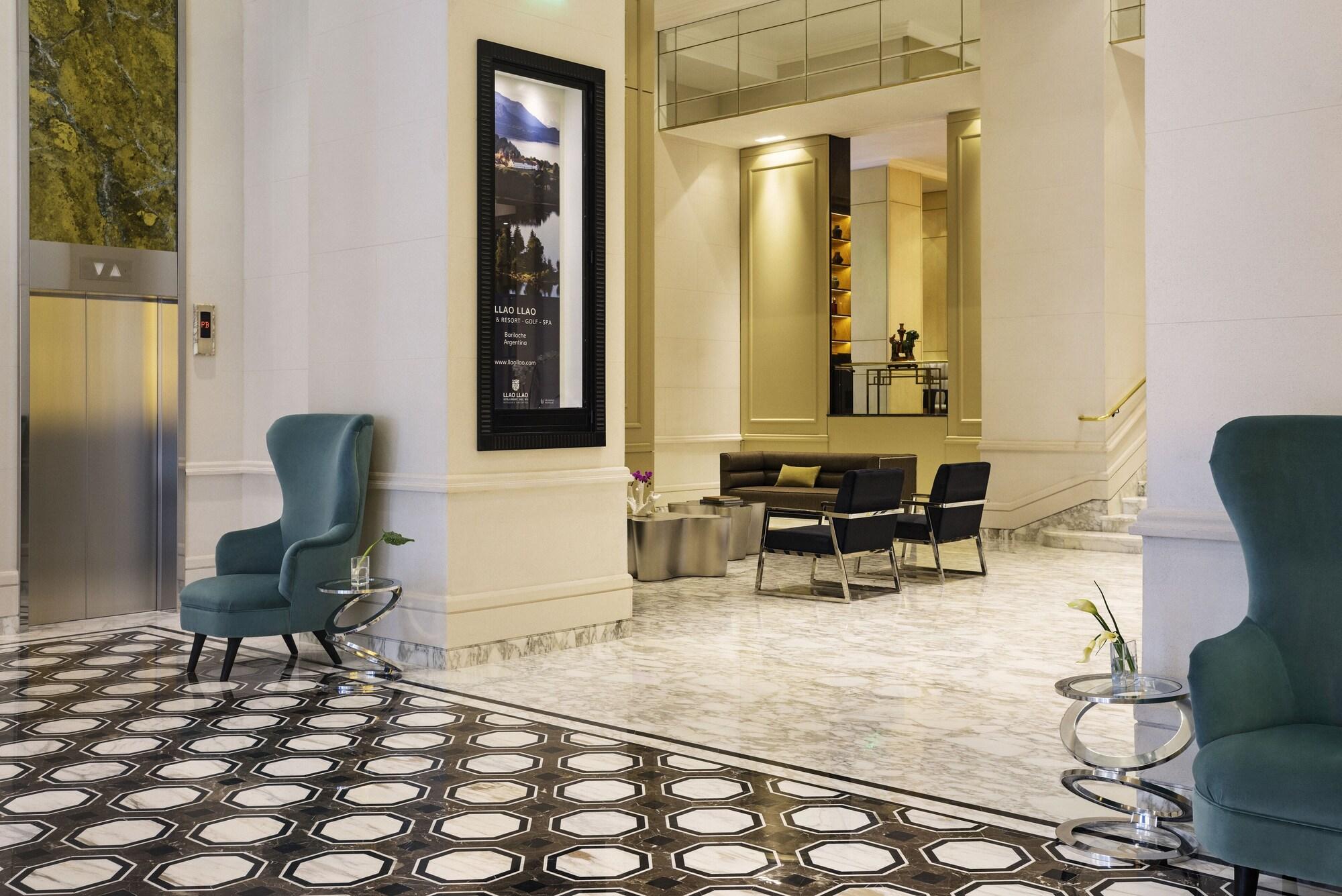 Vista Lobby Alvear Icon Hotel