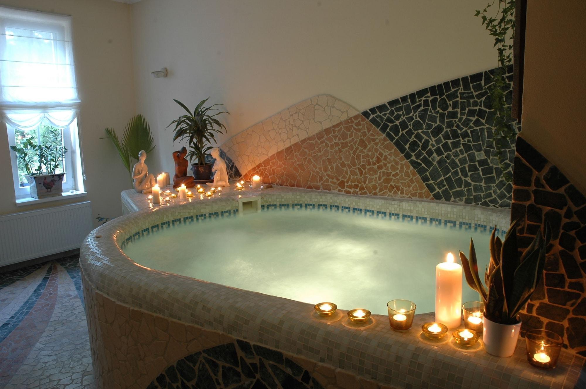Vista Piscina Hotel Bojnický vínny dom