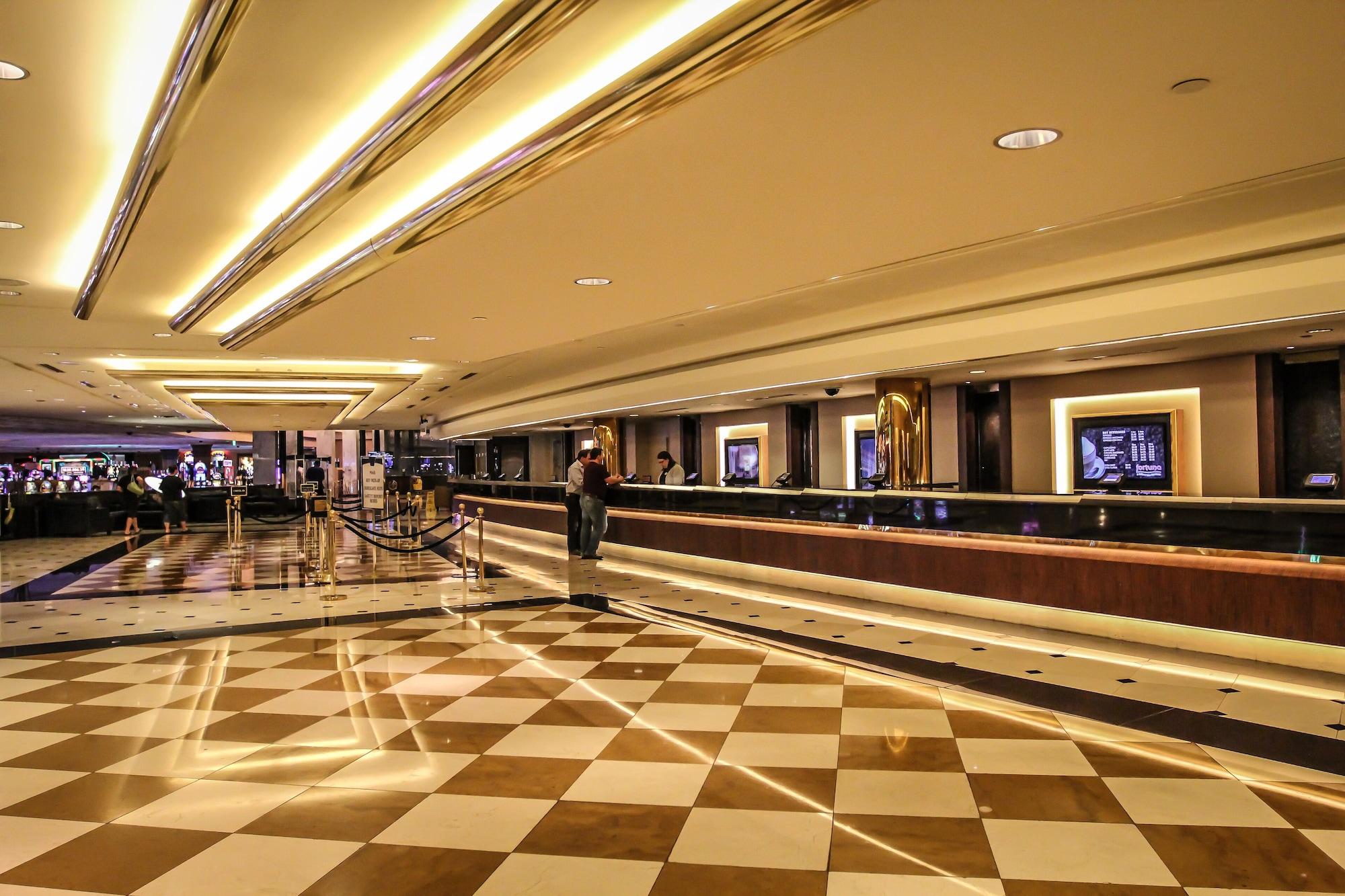 Vista Lobby Westgate Las Vegas Resort & Casino
