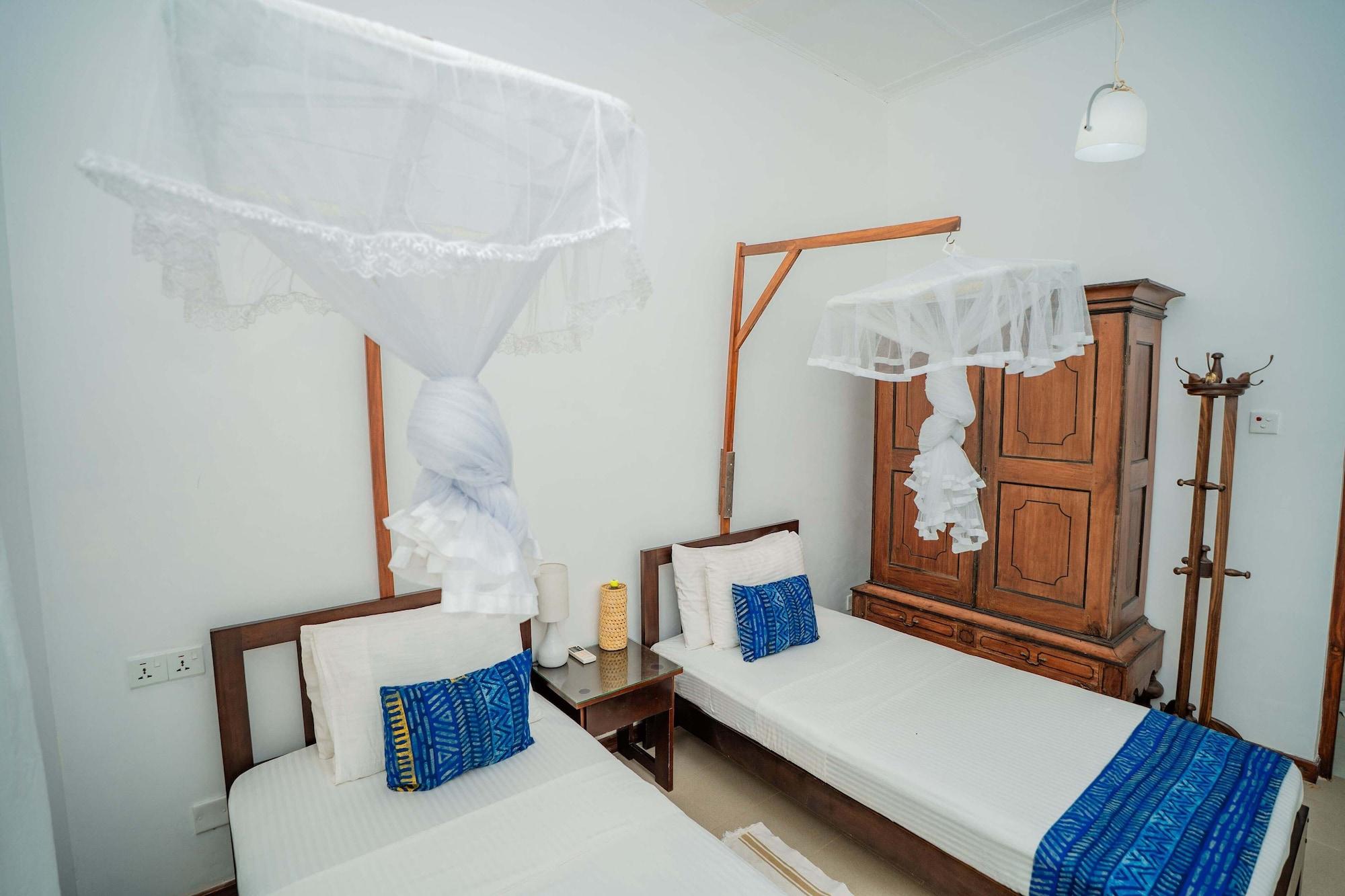 Habitación The Waves Beach Chalets