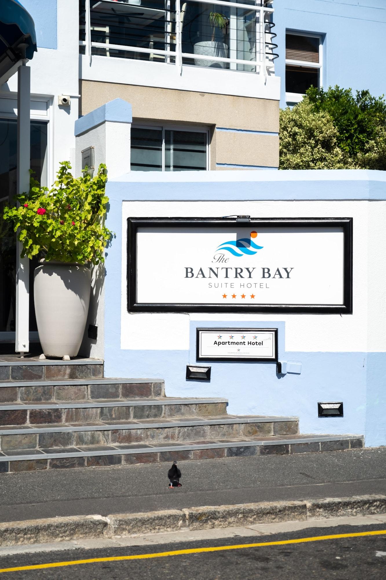 Vista Exterior The Bantry Bay Aparthotel by Totalstay