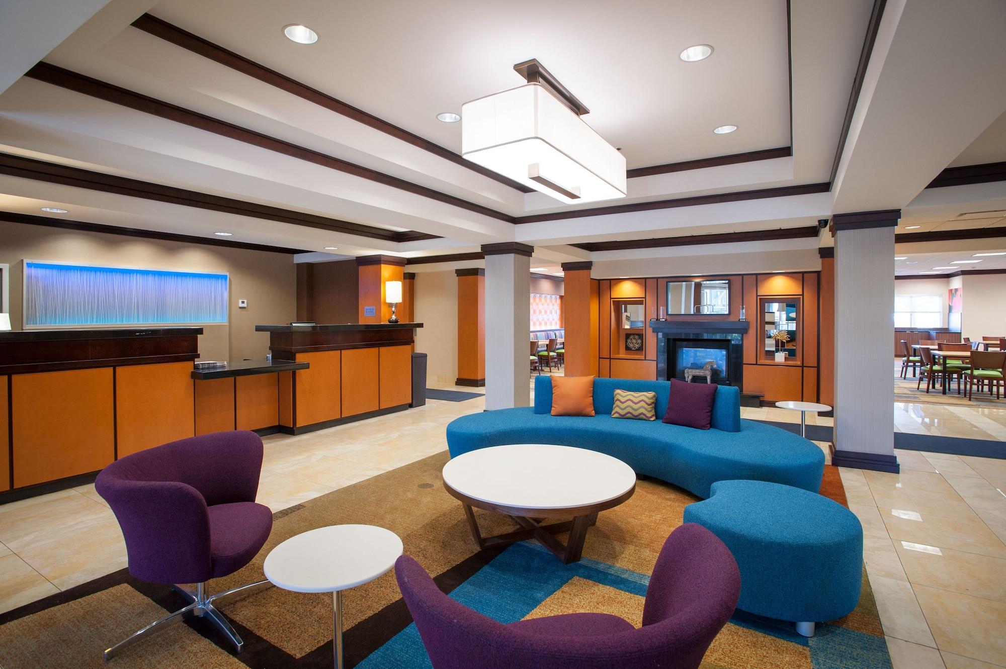 Vista Lobby Fairfield Inn & Suites by Marriott Orange Beach