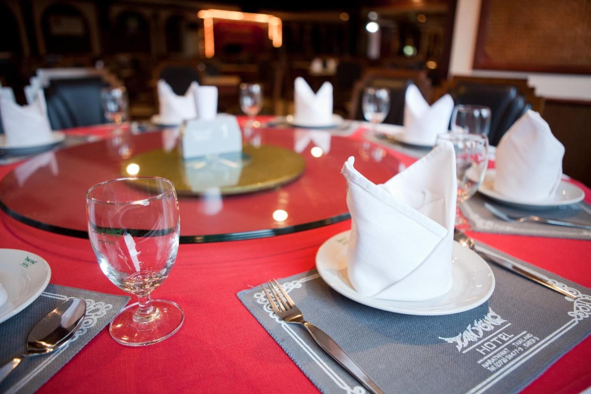 Restaurant The Tanyong Hotel Narathiwat