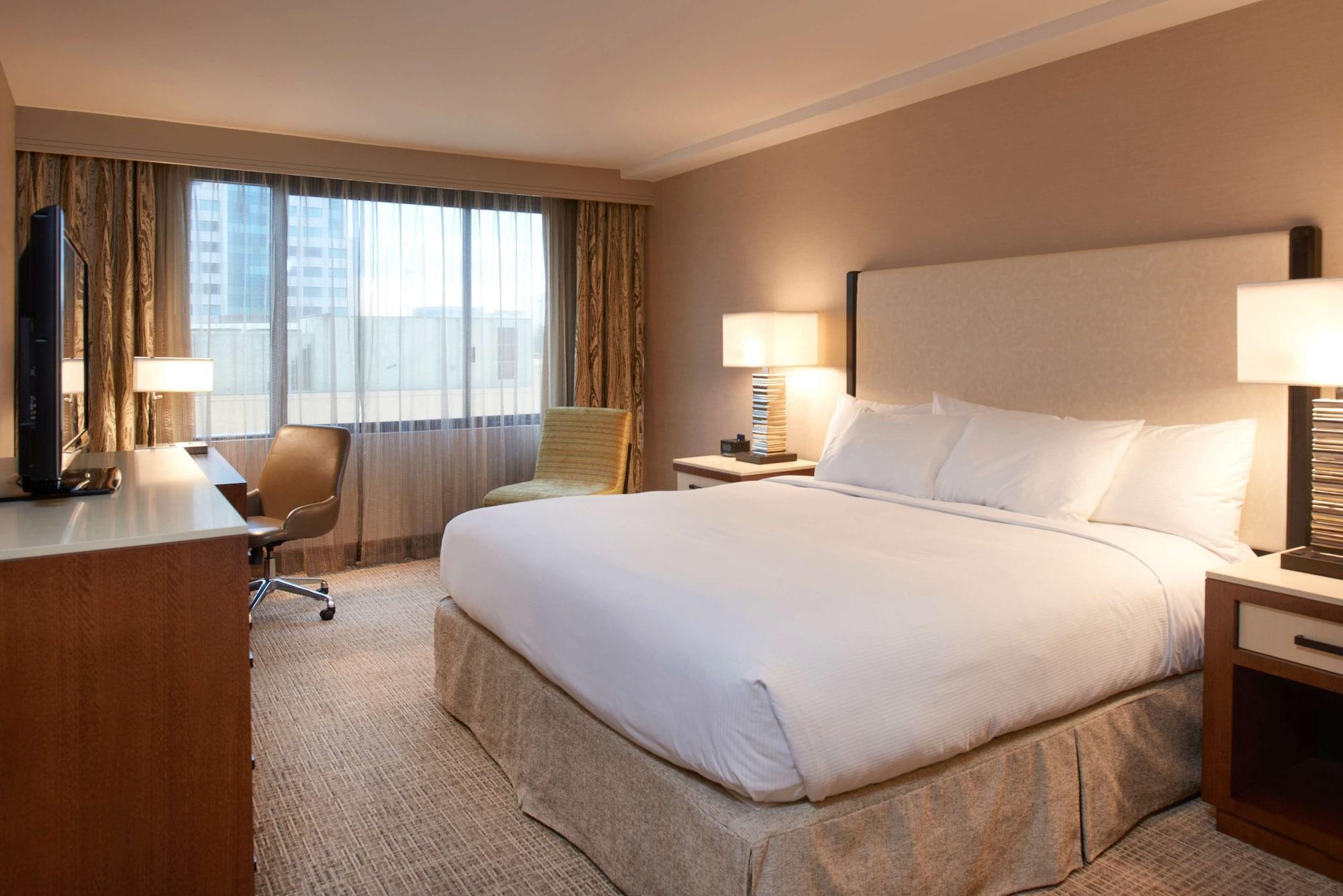 Habitación DoubleTree by Hilton Fresno Convention Center