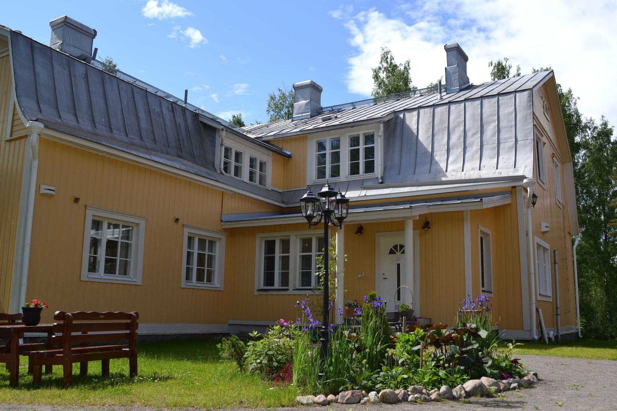 Vista Exterior Salpalinjan Hovi