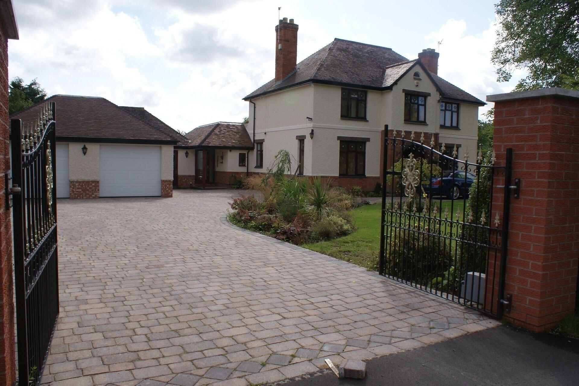 Varios Orchard Side Bed and Breakfast