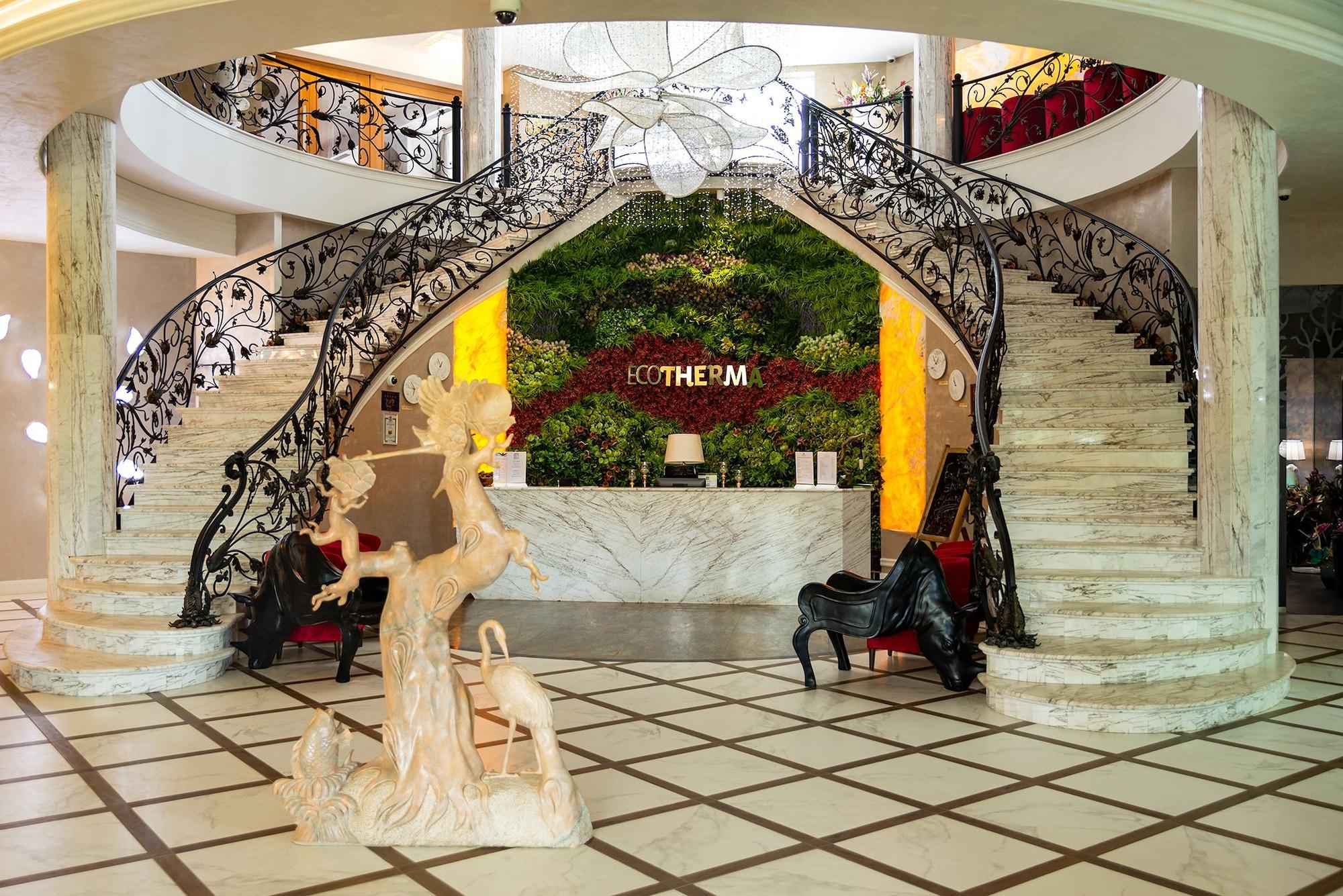 Vista Lobby Eco Therma Village - Free Parking & Private Beach & Mineral Pool