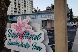 Alojamiento - Hotel Motel Lauderdale Inn