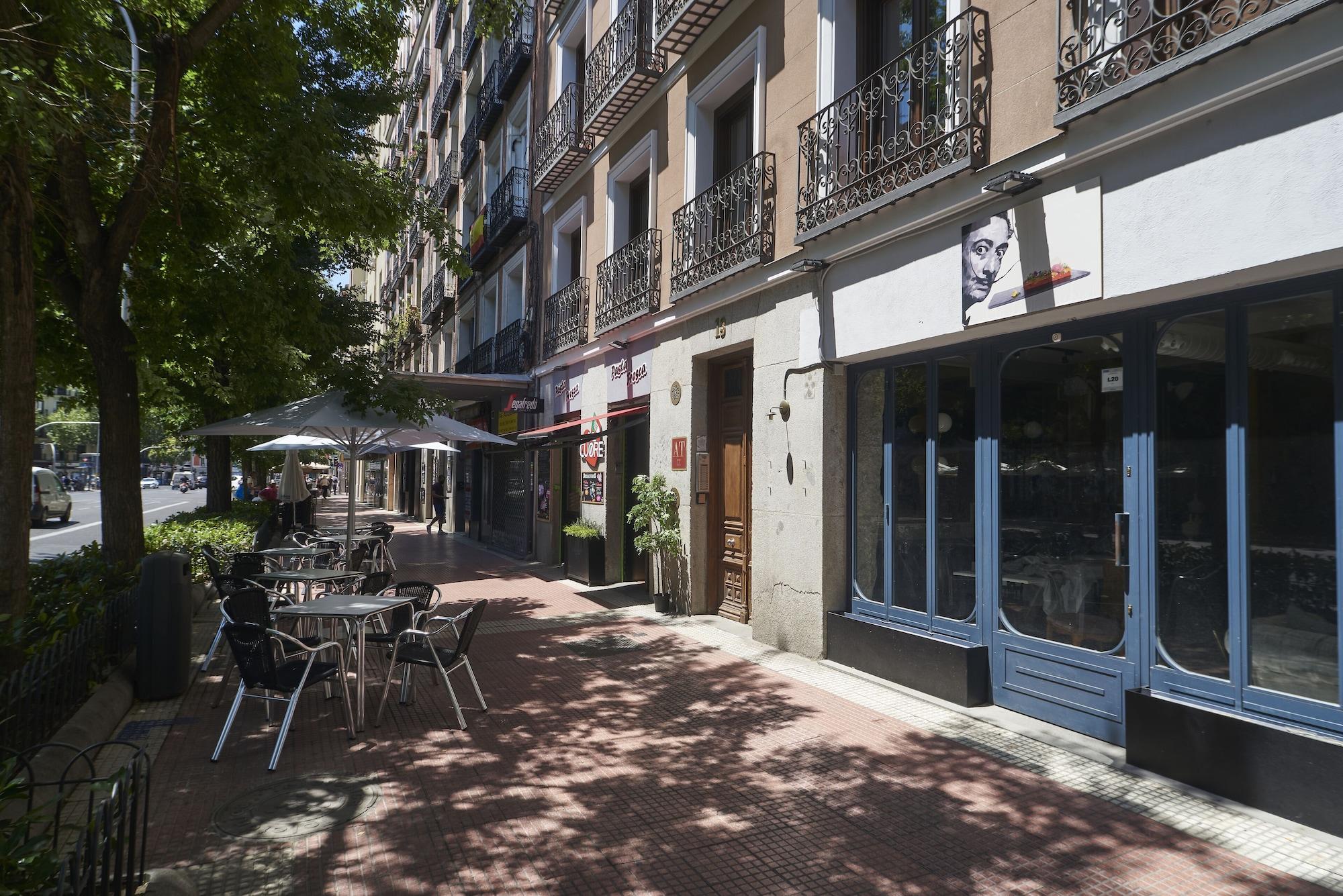 Vista Exterior Slow Suites Luchana