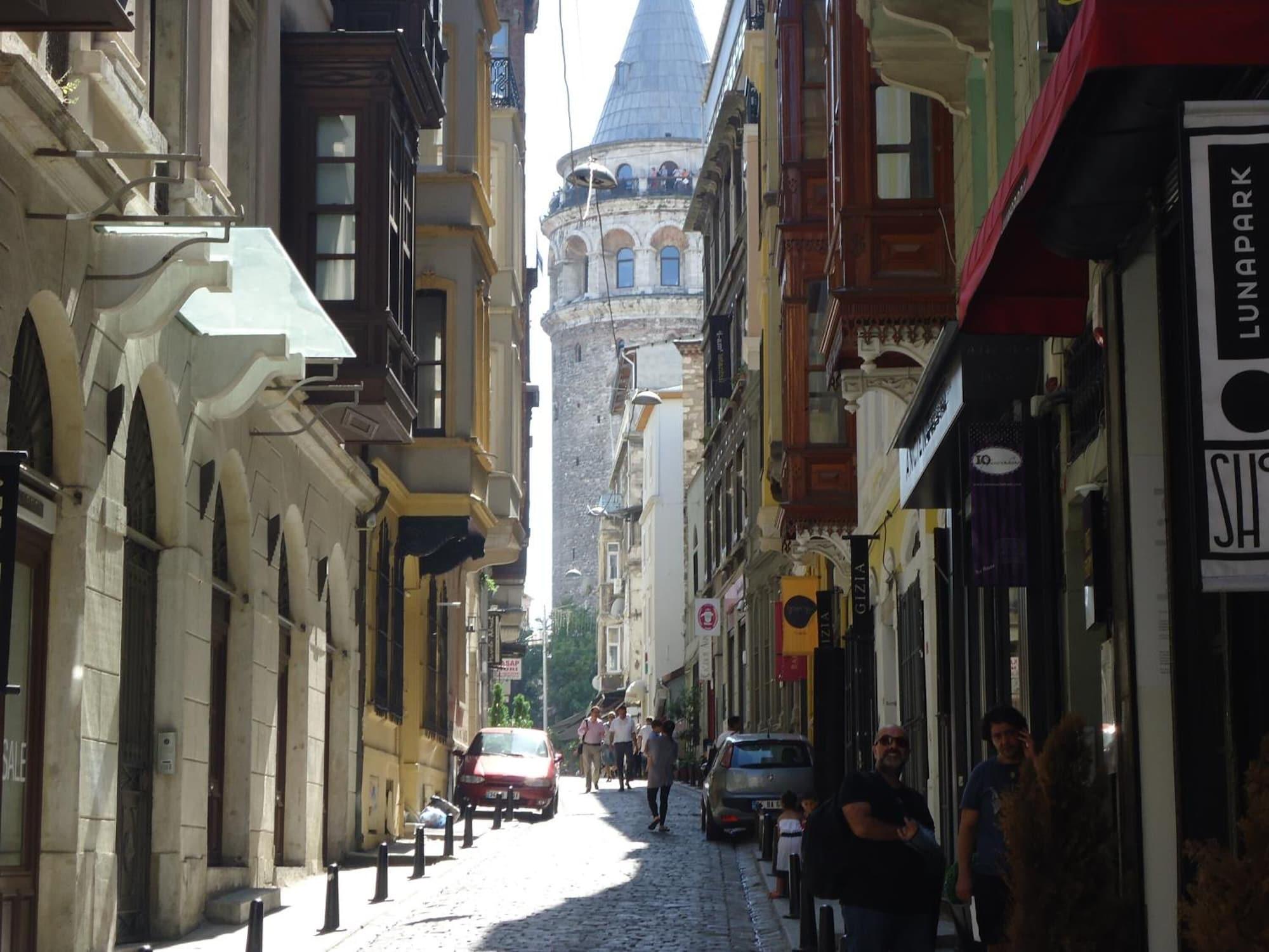 Varios Meroddi Galata Mansion