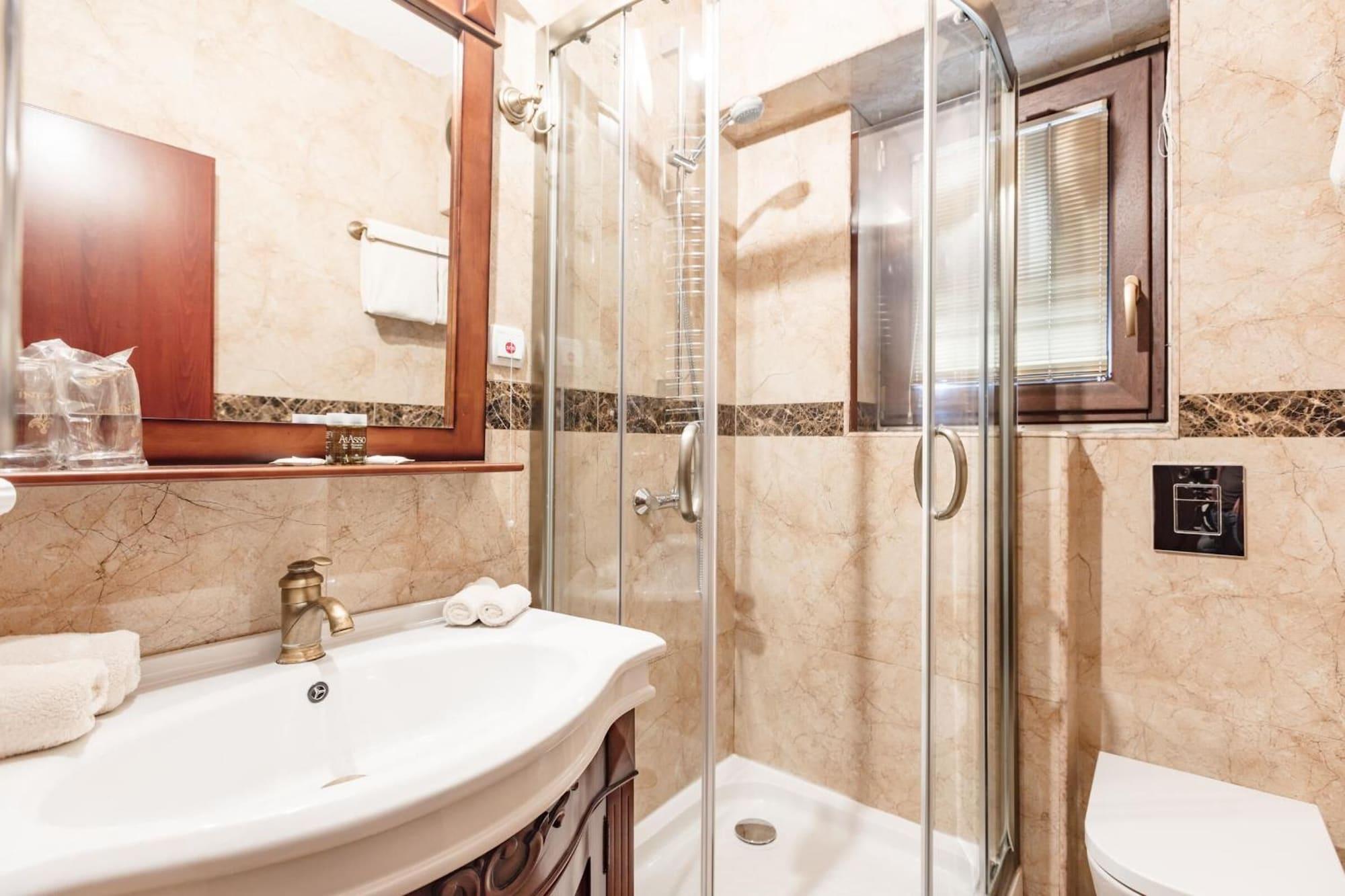 Equipamiento de Habitación Hotel Senigallia