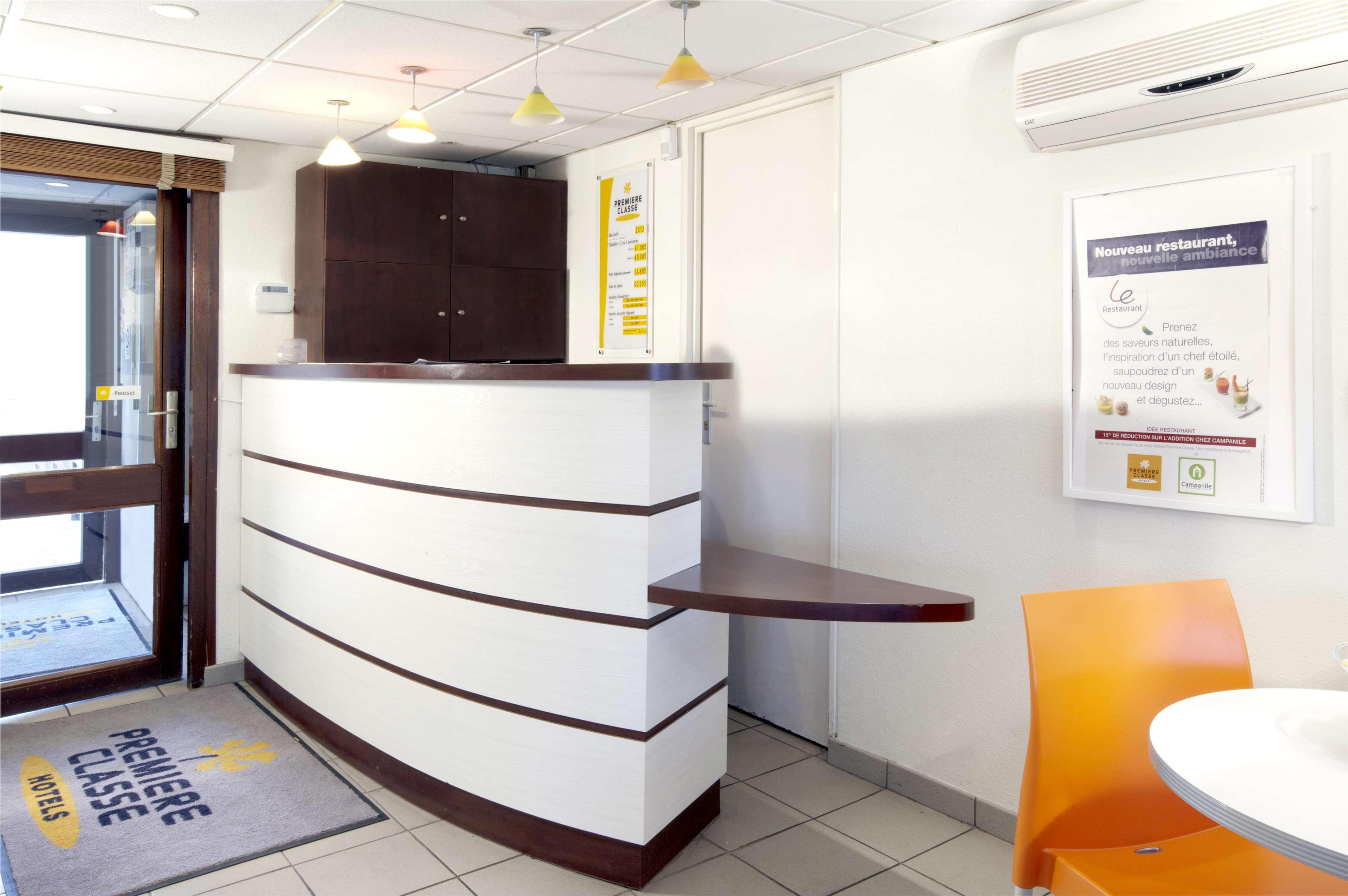 Vista Lobby Premiere Classe Lille Ouest - Lomme