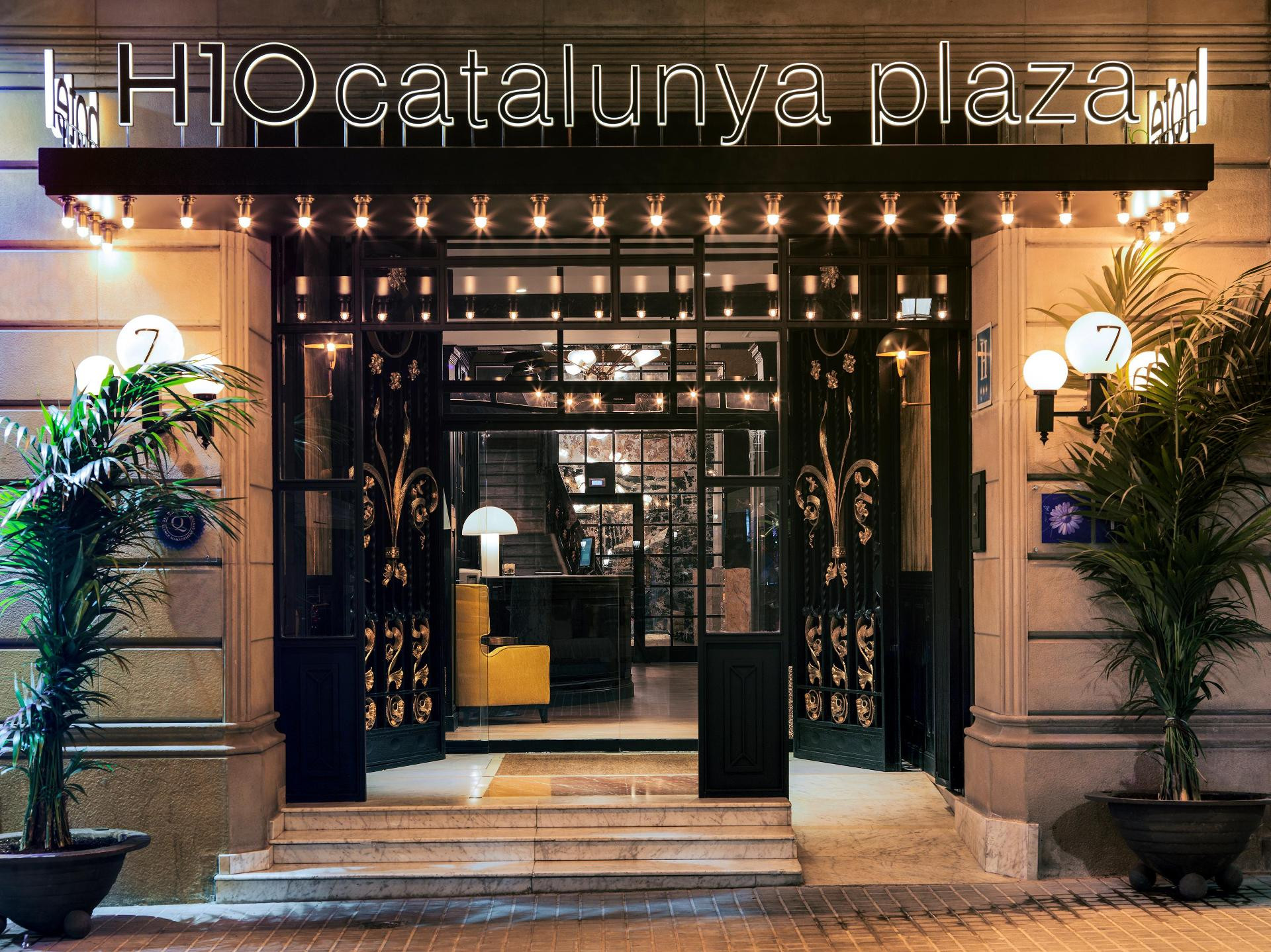 Vista Exterior H10 Catalunya Plaza Boutique Hotel