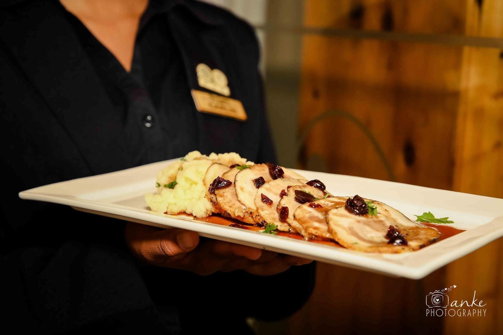 Restaurant Surval Boutique Olive Estate