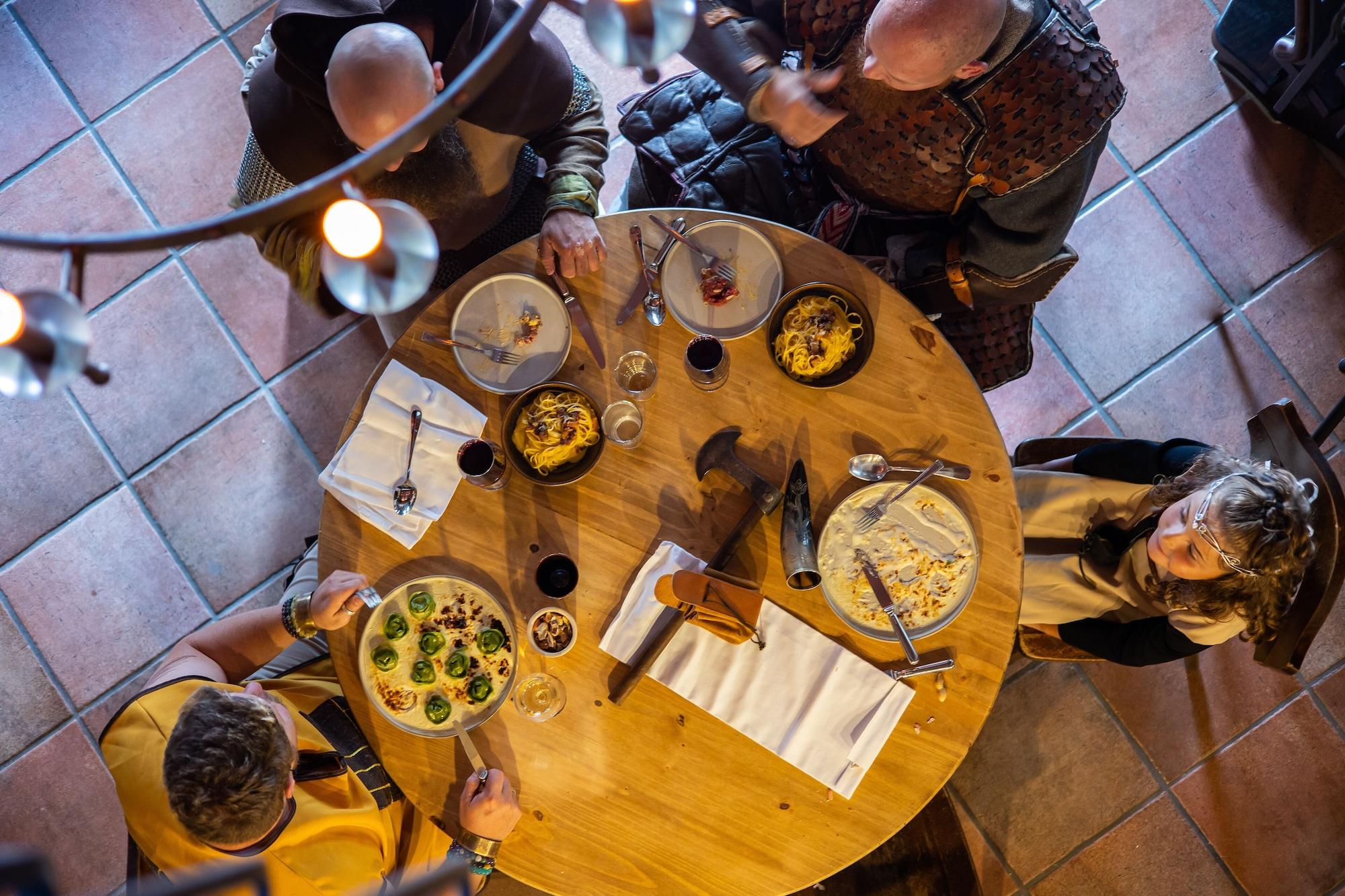 Restaurant Peanut Medieval Lodge