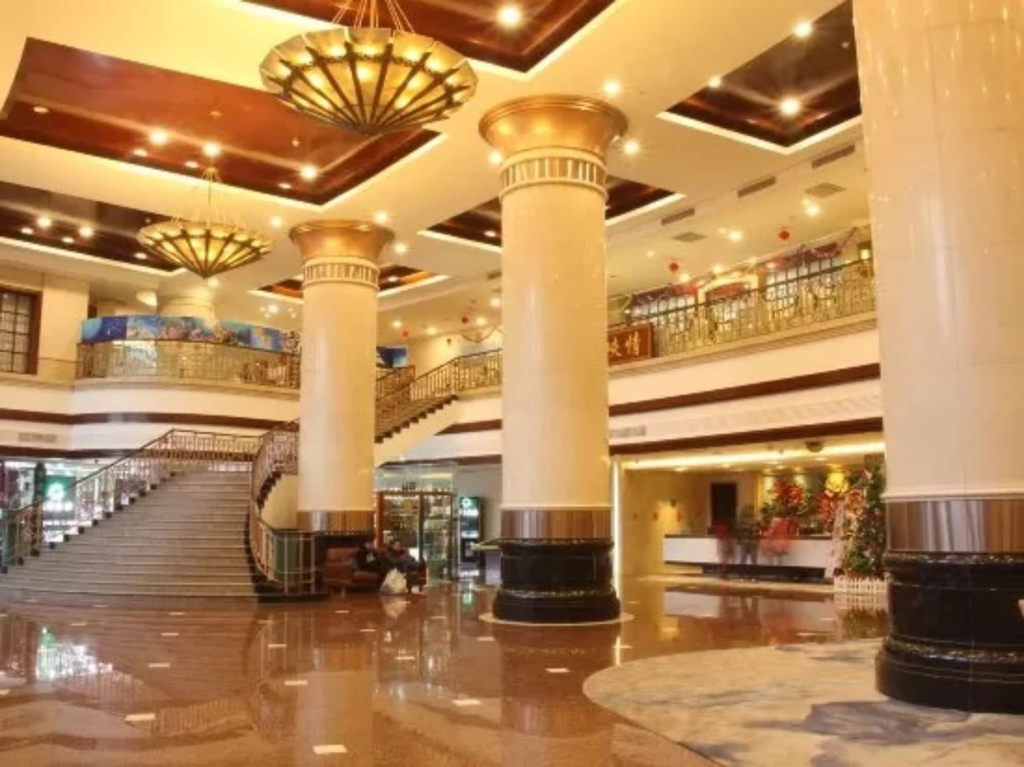 Vista Lobby Chu Tian Yin Xing Hotel