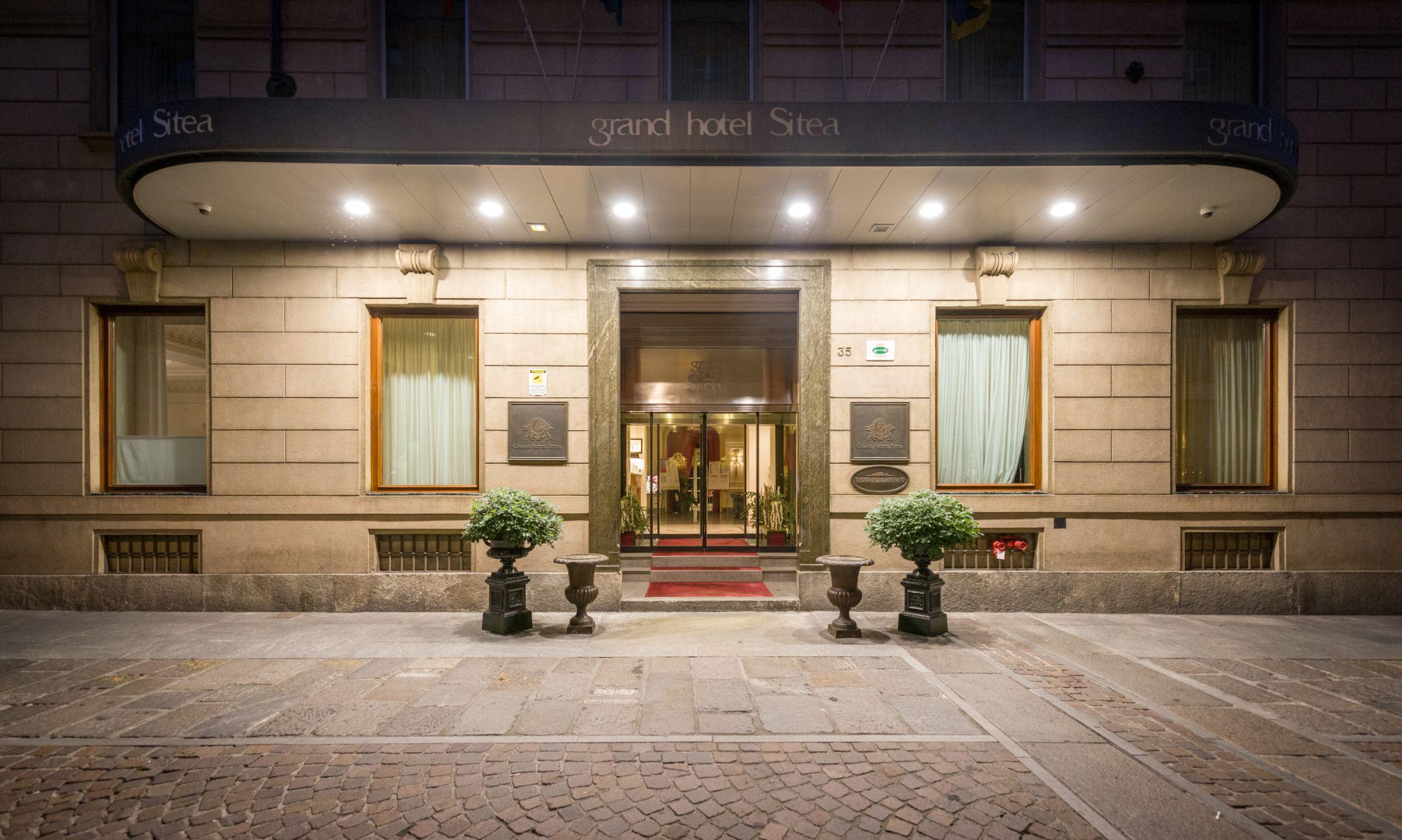 Vista Exterior Grand Hotel Sitea