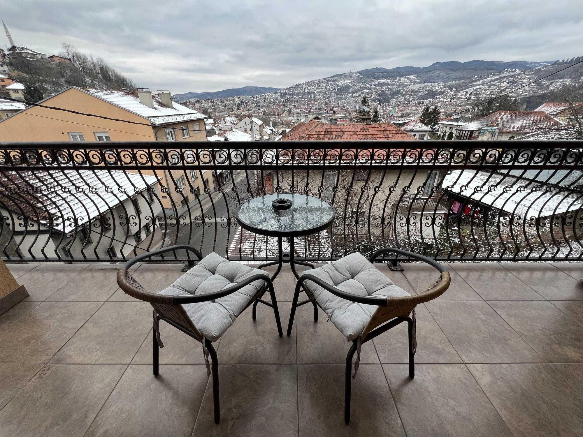 Vista Exterior Hotel Nacional Garni