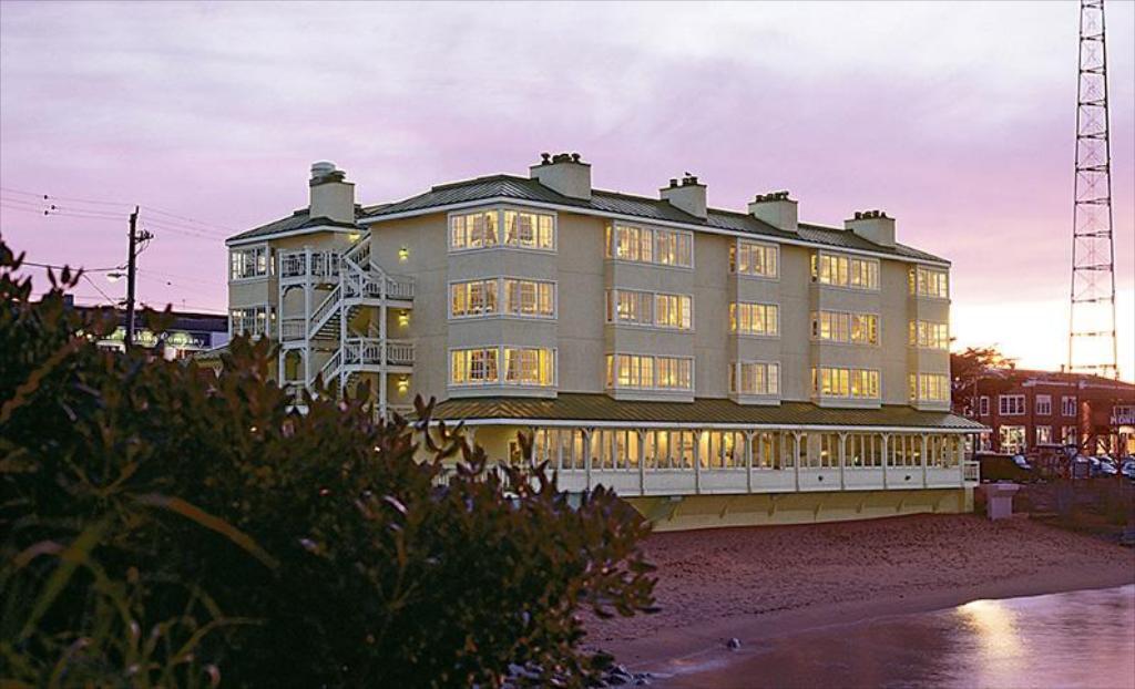 Vista Exterior Spindrift Inn