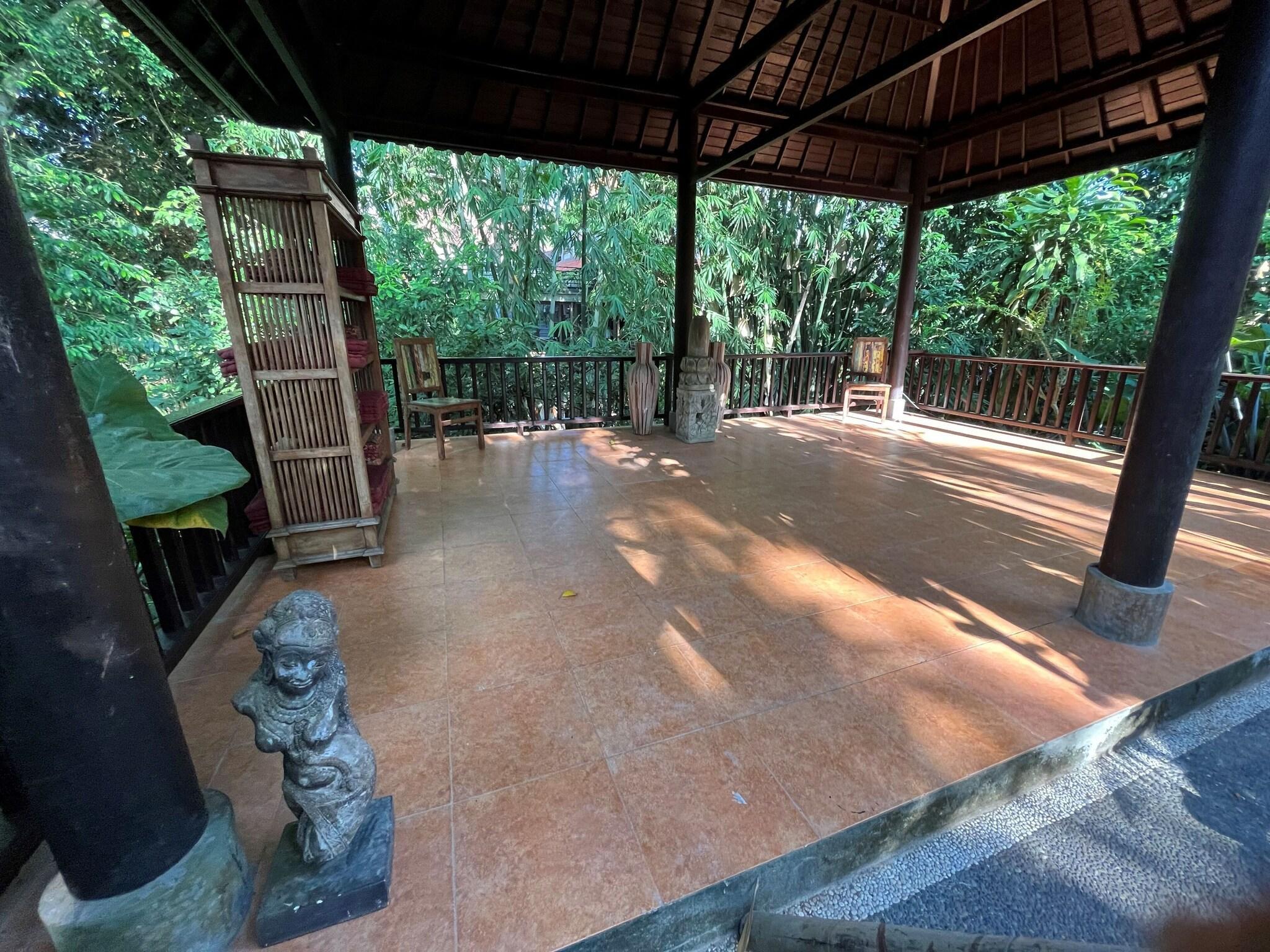 Gimnasio Sama's Cottages and Villas