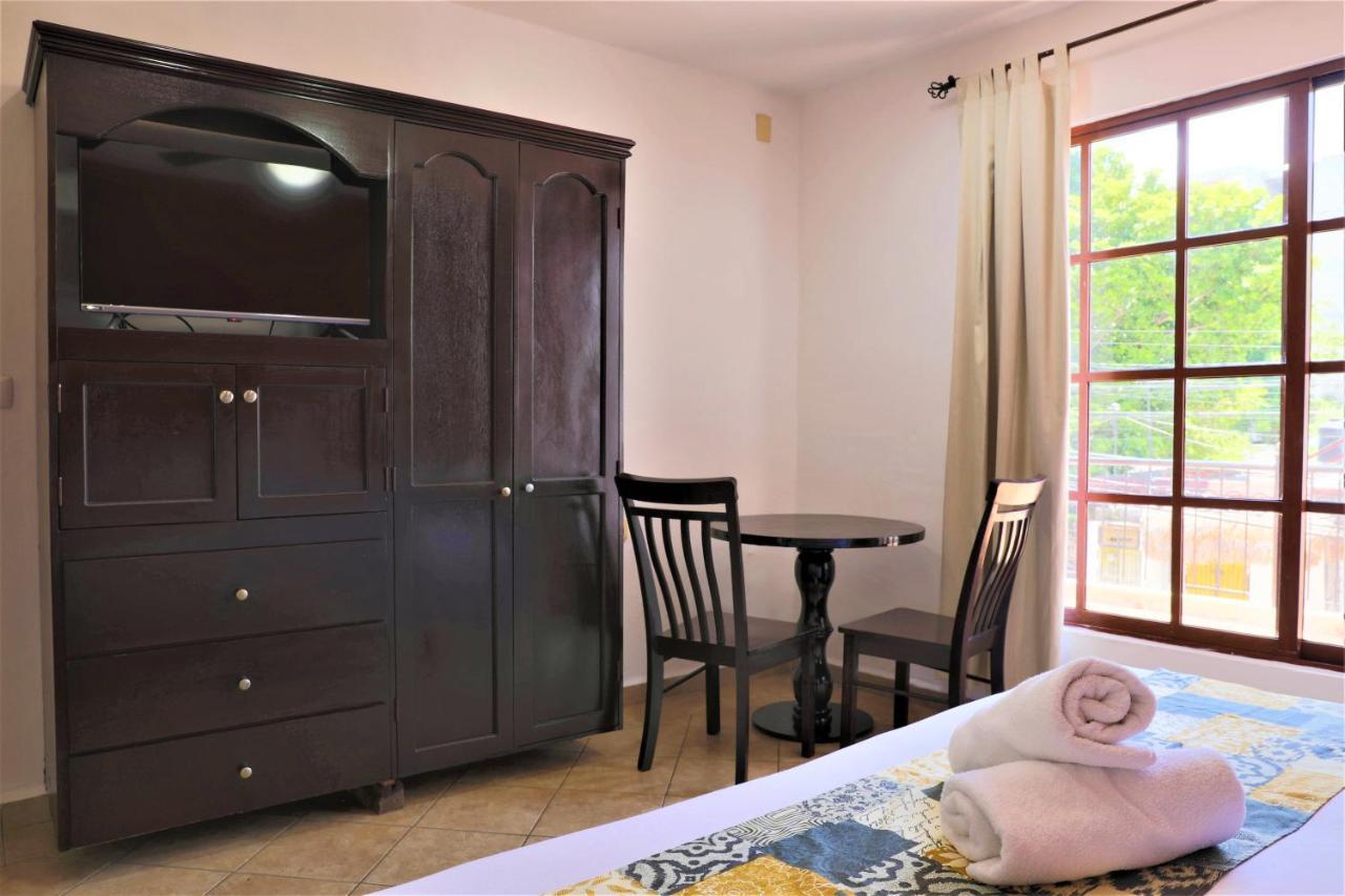 Equipamiento de Habitación Hotel Colonial Playa del Carmen