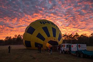 Actividad - Vuelos en globo aerostático con Floating Images - Vuelo, desayuno y conducción propia