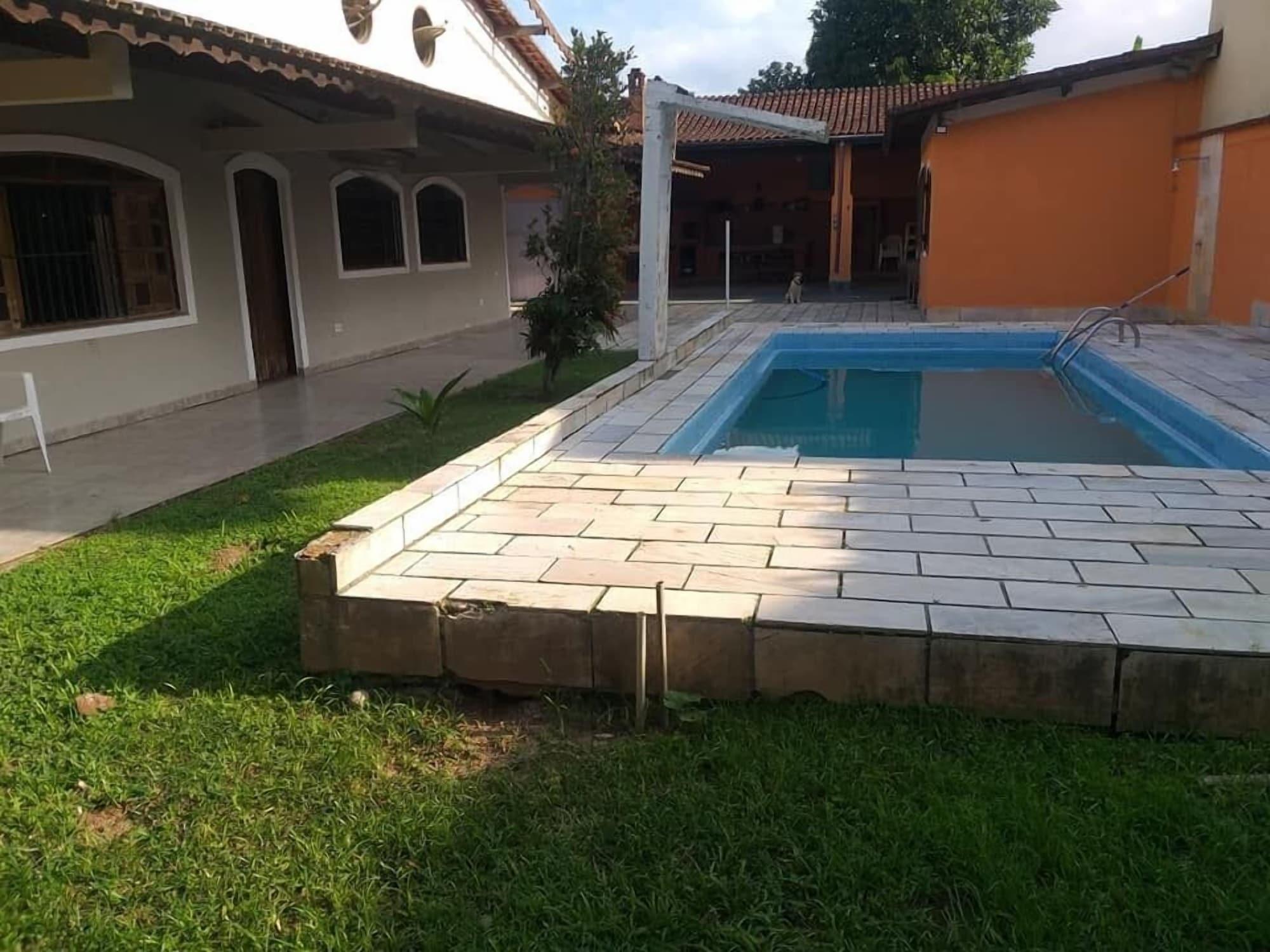 Vista Piscina Pousada Nova Opção