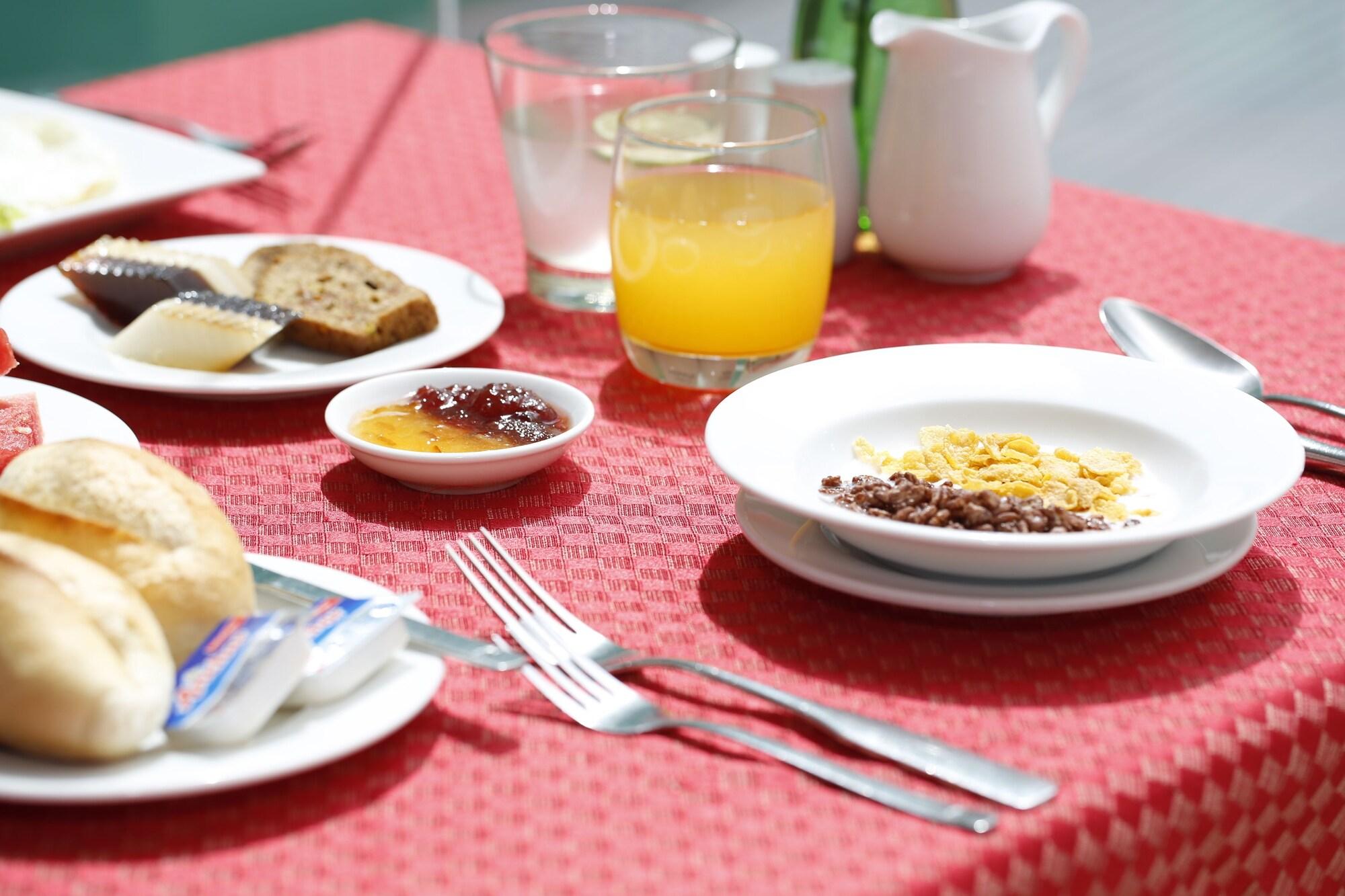Restaurant Starlet Hotel