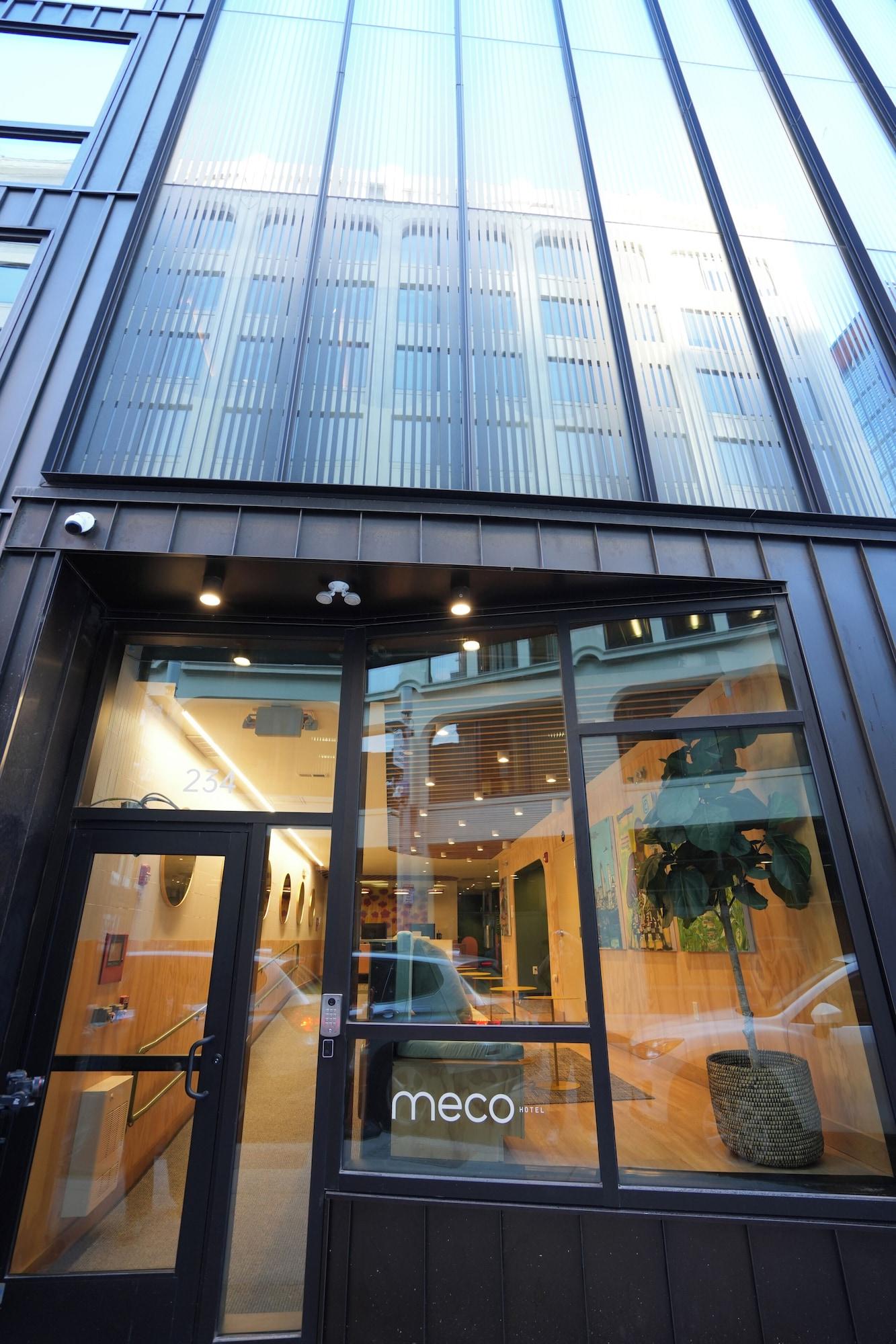 Varios Meco Hotel - Hostel