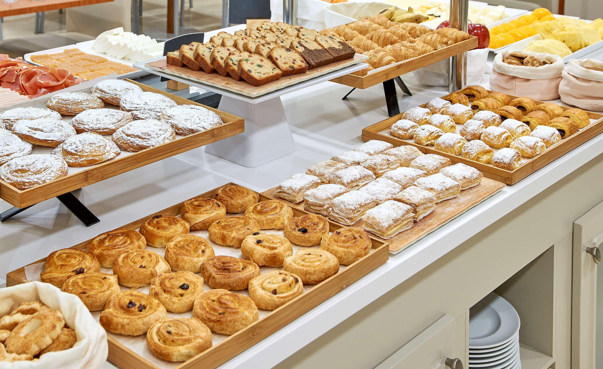 Restaurant NH Valencia Las Ciencias Hotel