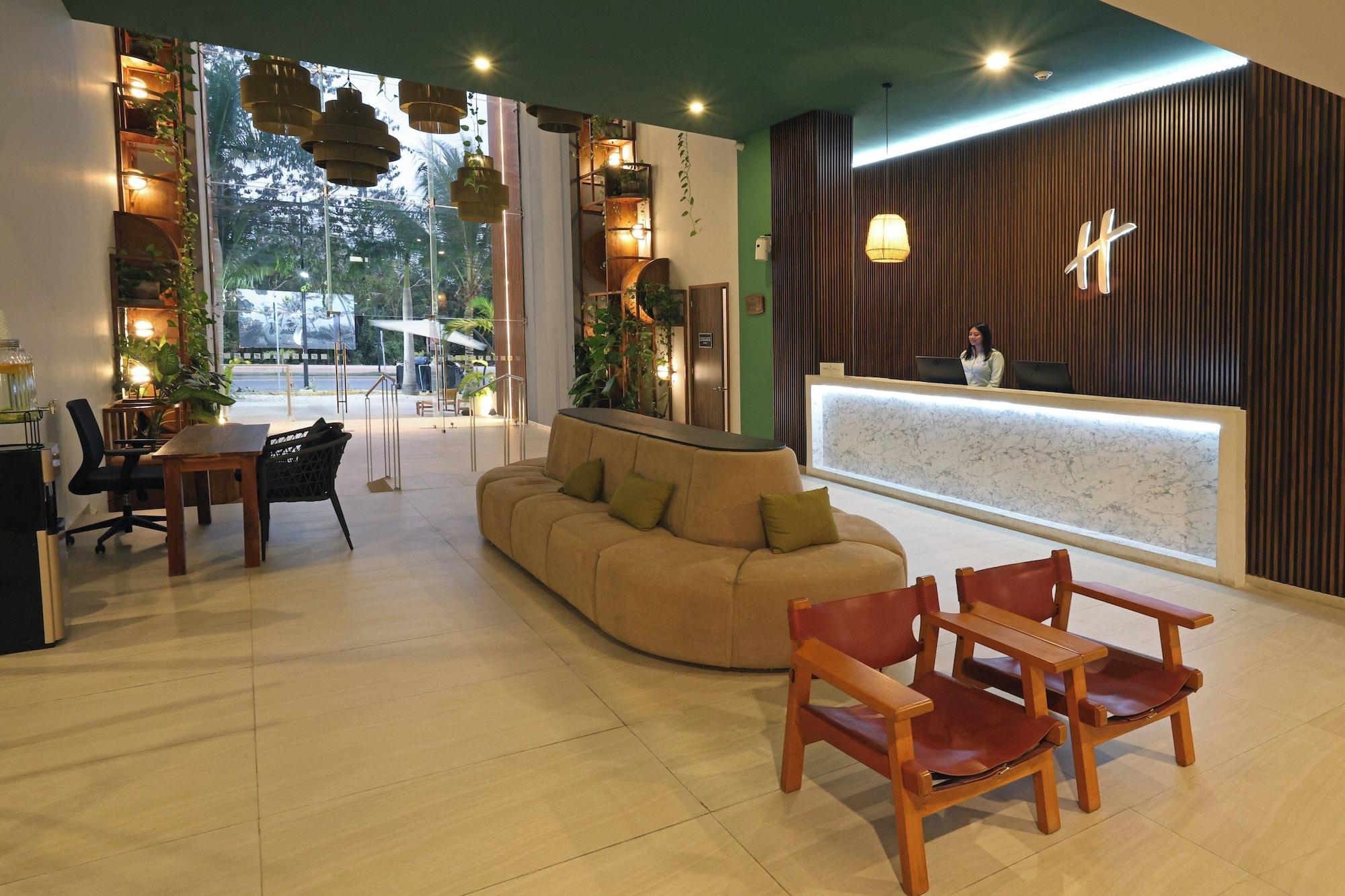 Vista Exterior Holiday Inn Tulum by IHG