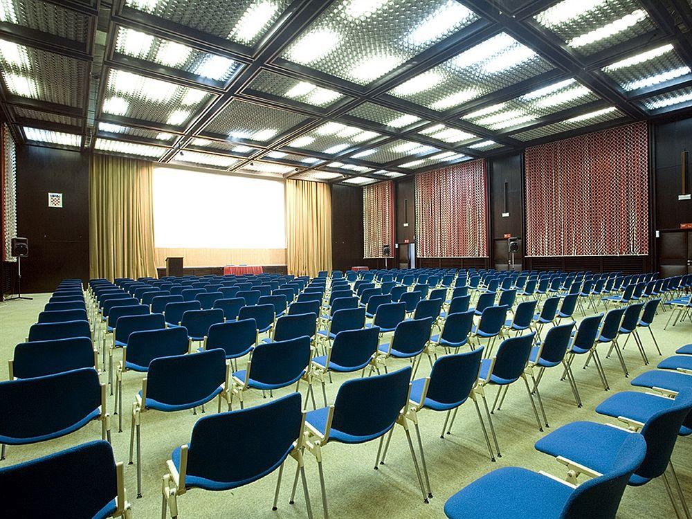 Sala de Reuniones Pinea Valamar Collection Resort