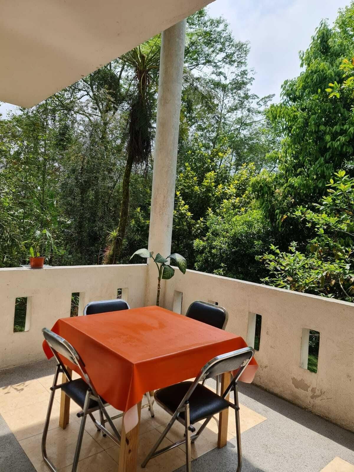 Equipamiento de Habitación Jardin de los Anturios, Xico