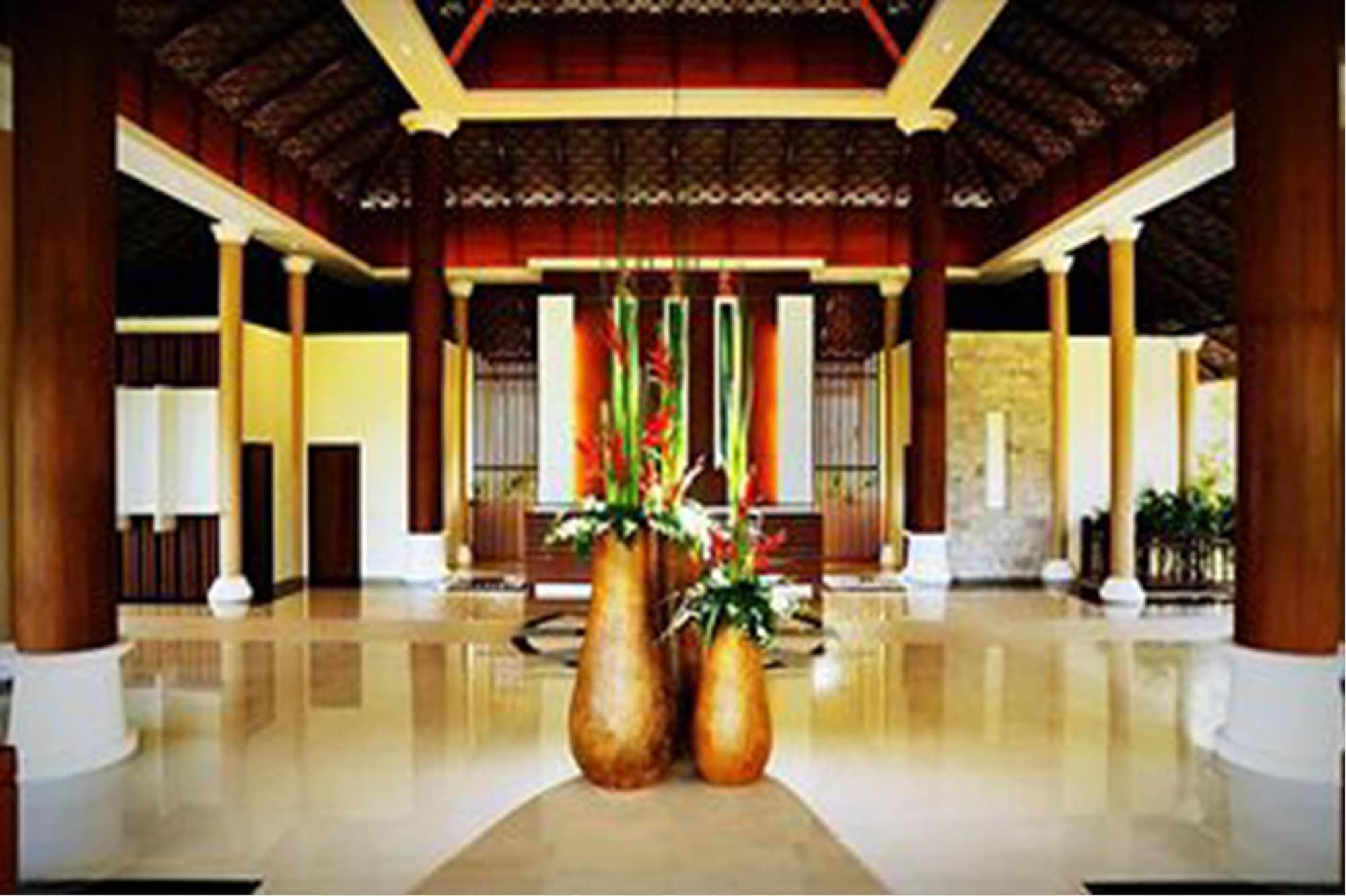 Vista Lobby Chalong Chalet Resort & Longstay