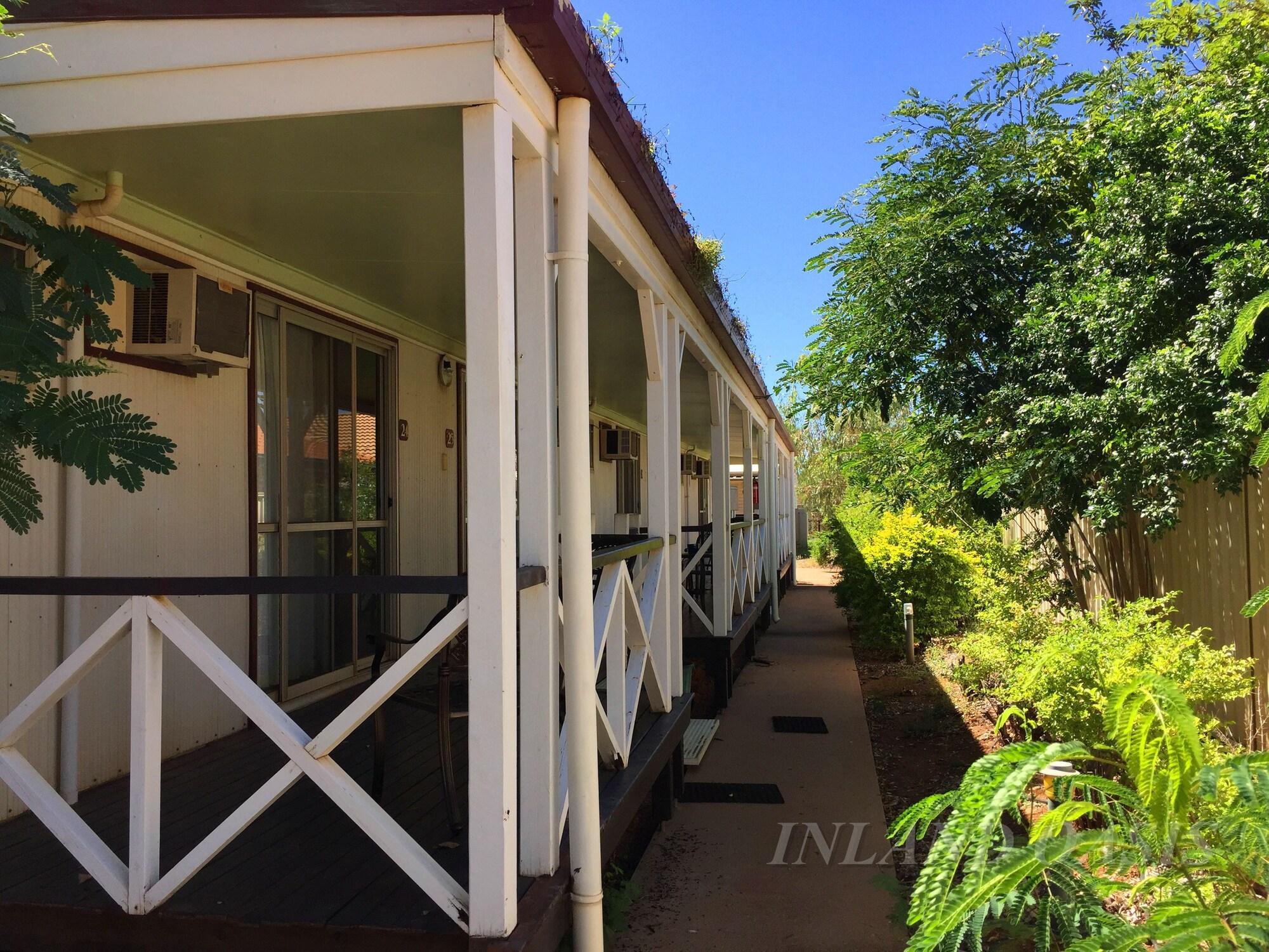 Instalaciones Recreativas Inland Oasis Motel