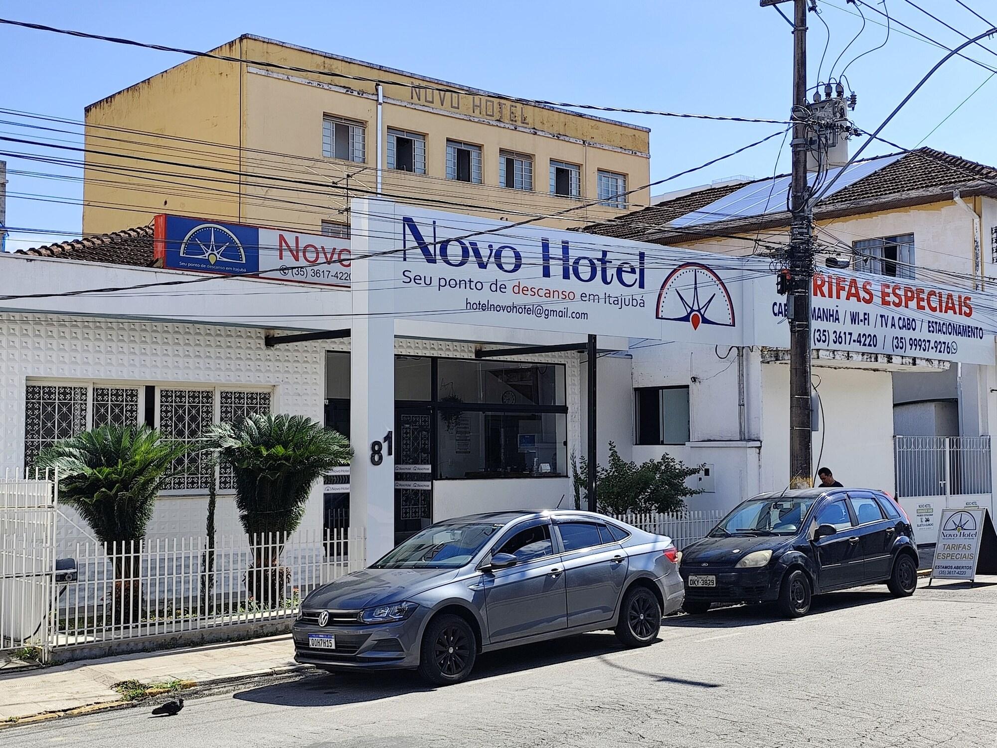 Vista da fachada Novo Hotel